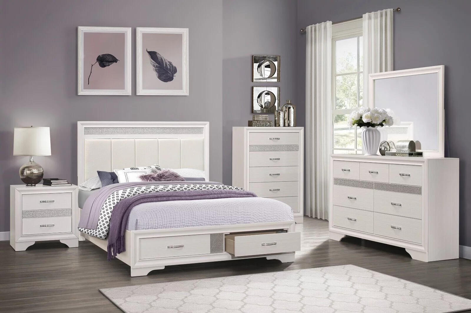 Glamorous White Finish and Sliver Glitter Caliifornia King Bedroom Set 4pc Platform Bed Dresser Nightstand Mirror