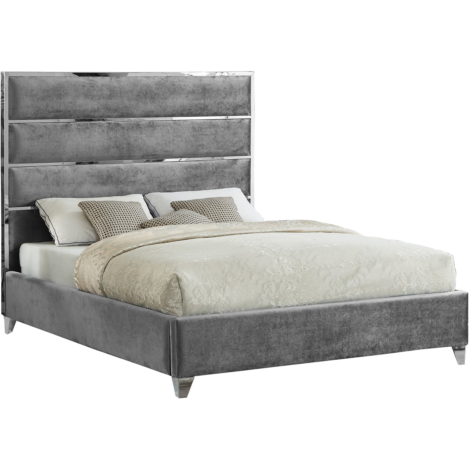 Homestock Coastal Craftsman Grey Velvet Queen Bed