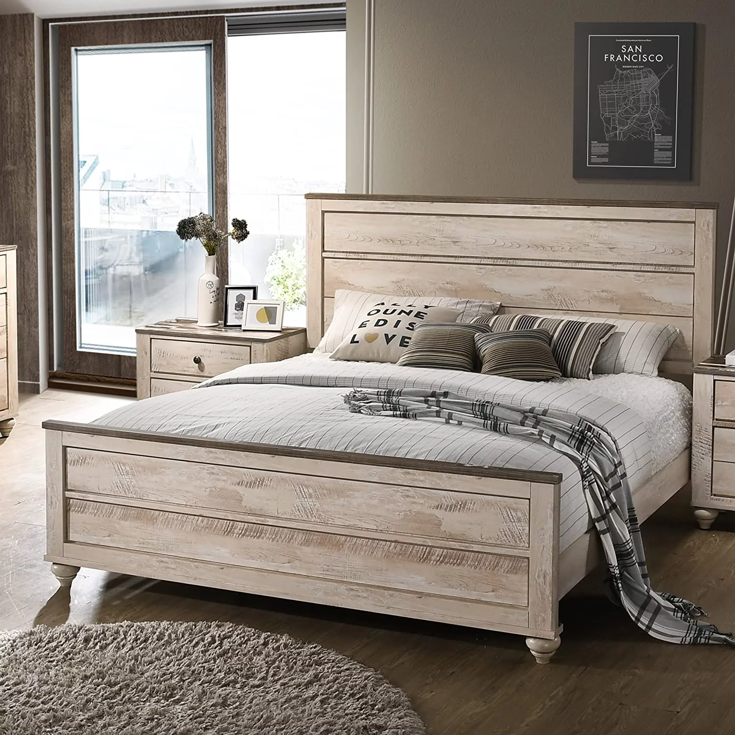 Roundhill Imerland Contemporary White Wash Finish 4-Piece Queen Size Bedroom Set