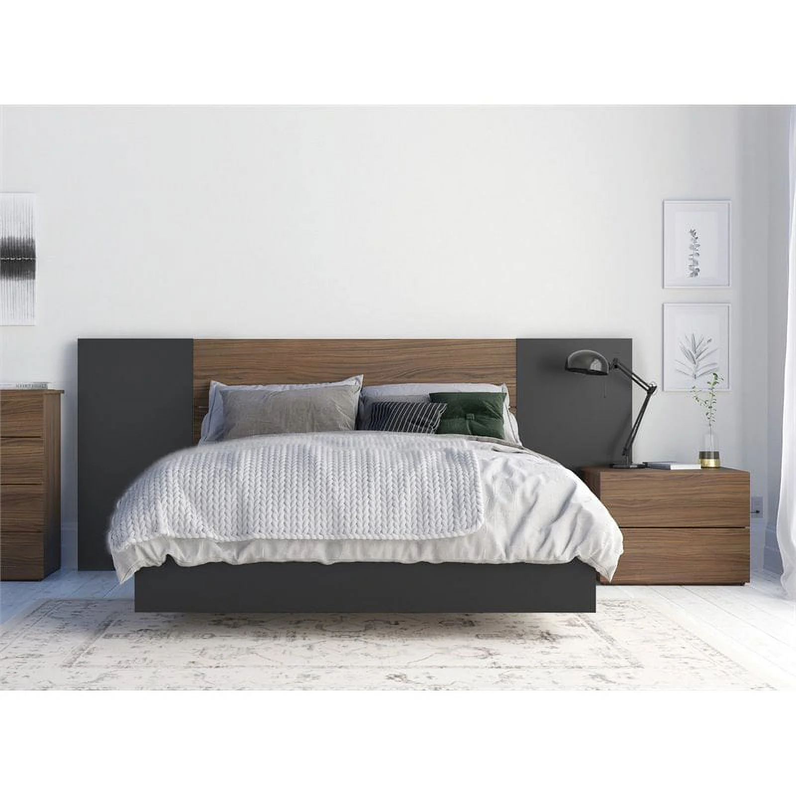 Pemberly Row 4 Piece Full Size Bedroom Set in Walnut and Black