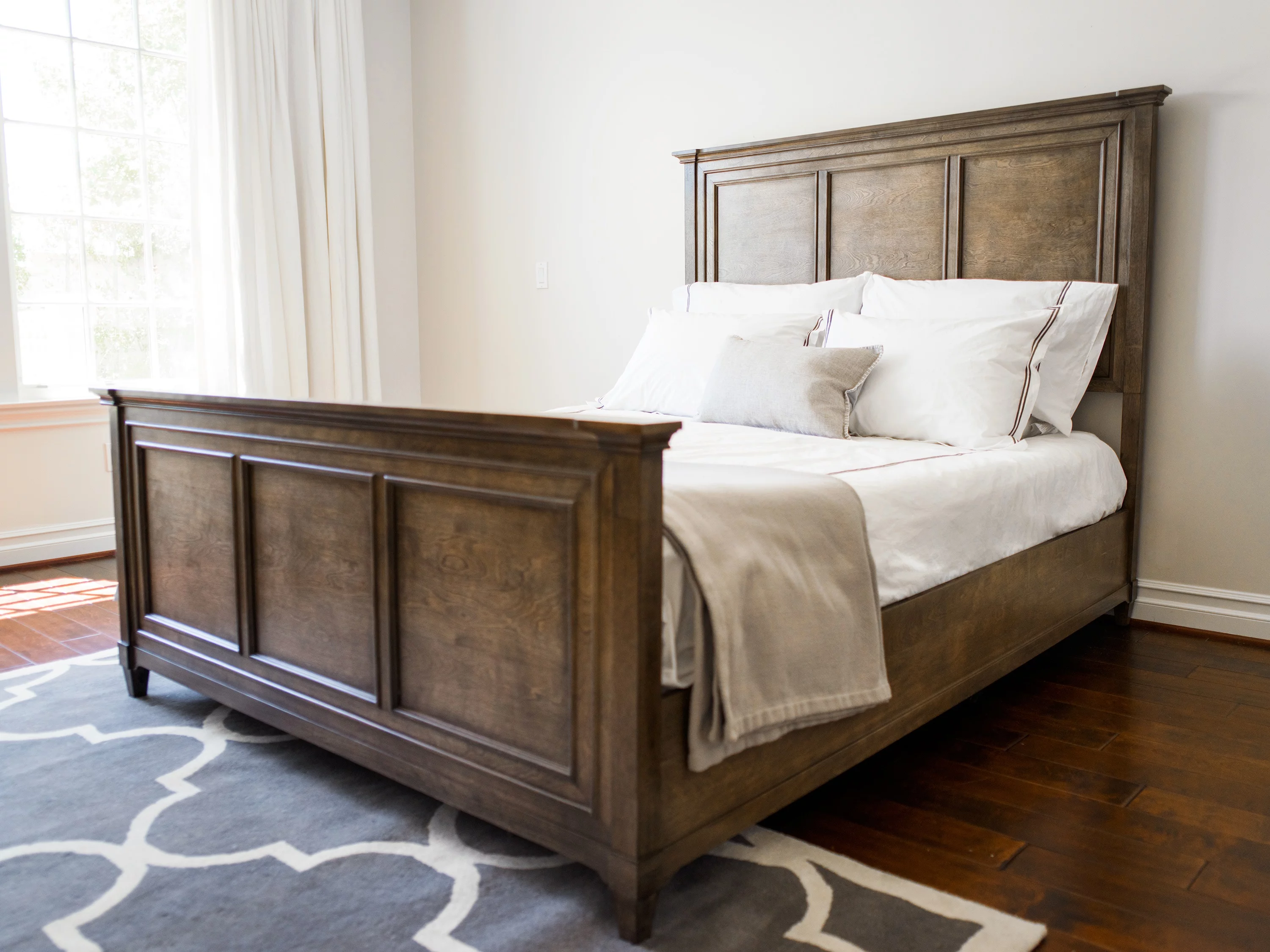 Devon & Claire Joanna Weathered Oak Queen Bed