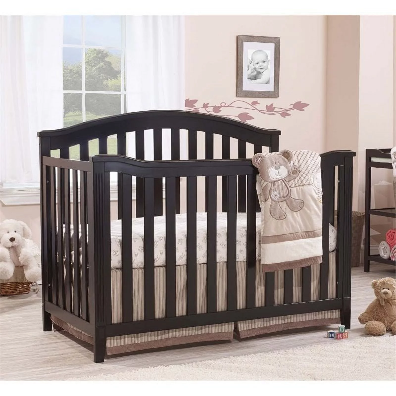 Sorelle  Berkley 4-in-1 Convertible Crib, Espresso - 58 x 40 x 5 in.