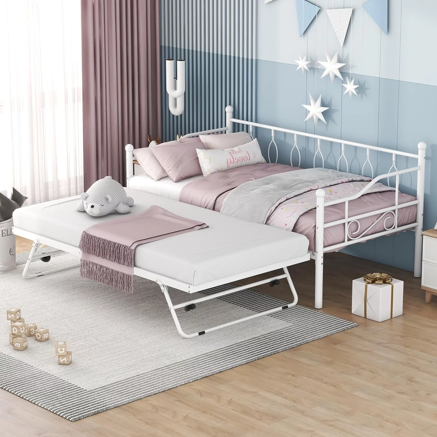 Metal Daybed With Adjustable Trundle Bed, Heavy-Duty Steel Daybed With Pull Down Trundle Bed Space Saving Design (Portable Folding Trundle, White)