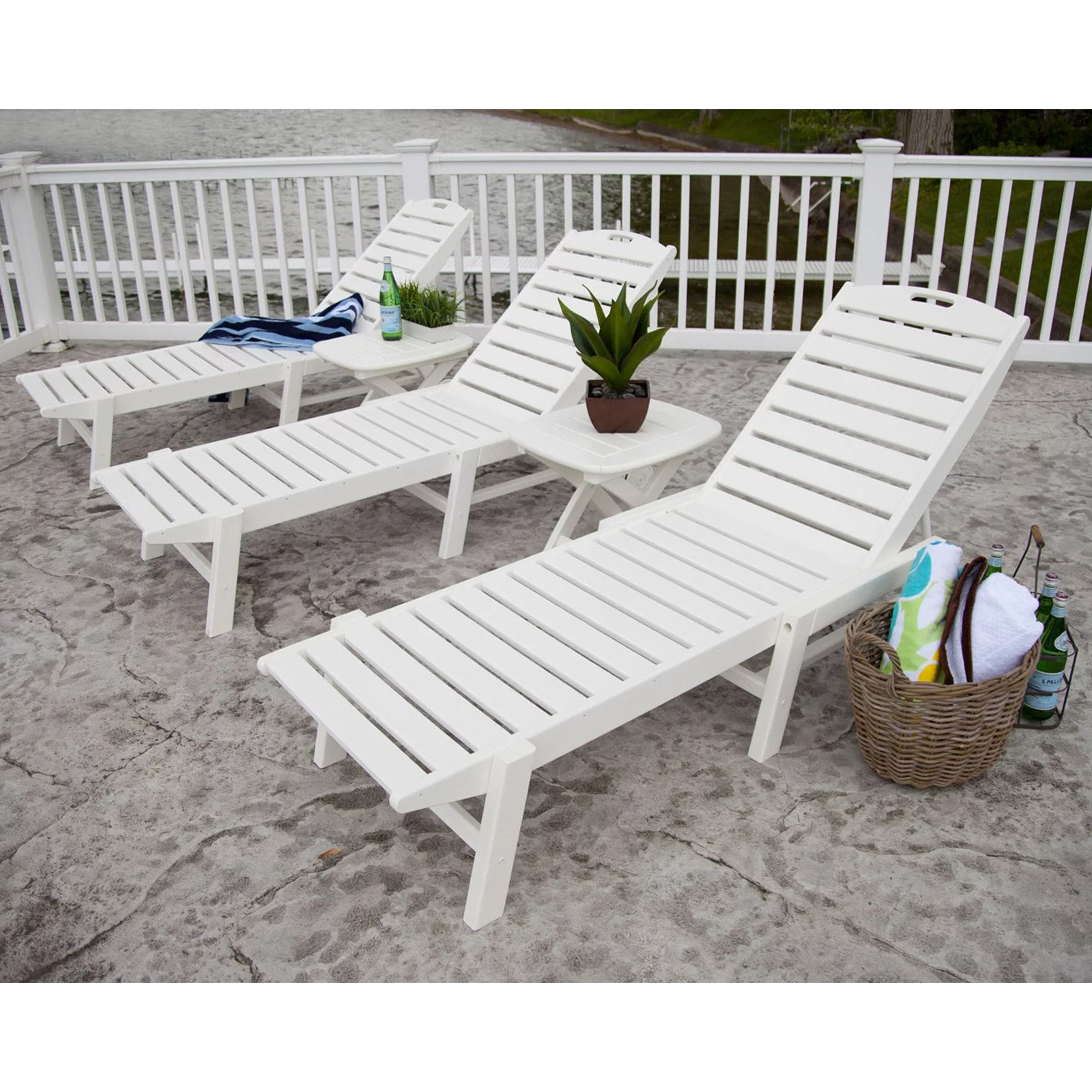 POLYWOOD® Nautical Stackable Wheeled Chaise
