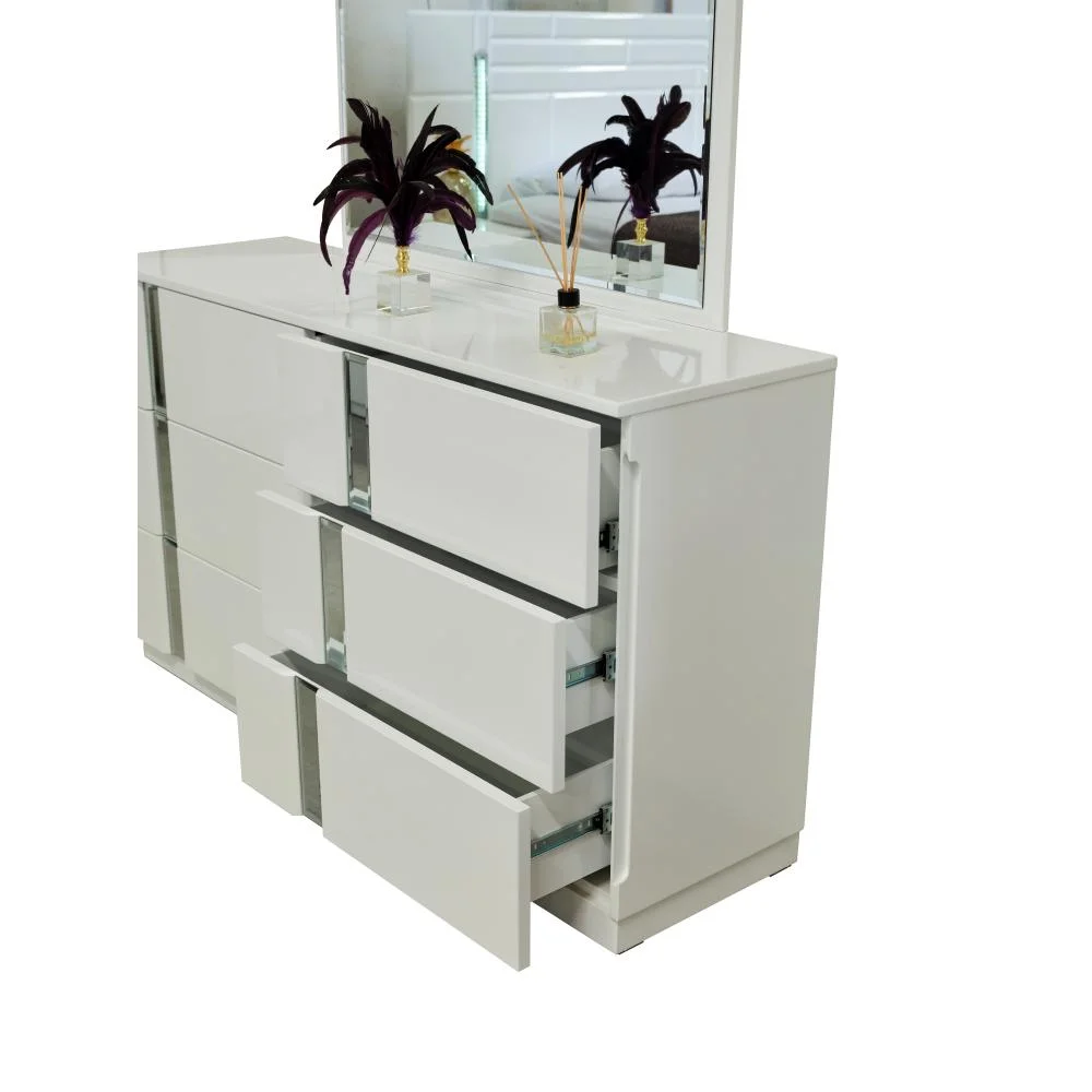 Furnia Sienna Dresser with Mirror