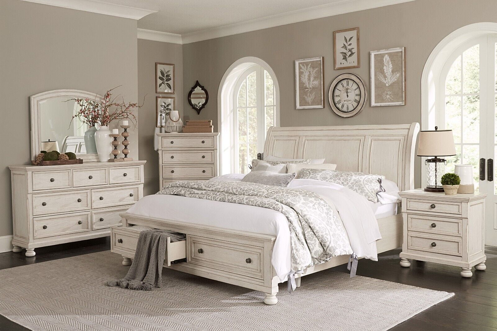 Traditional Style King Bedroom 5pc Set Platform Storge Bed Dresser Mirror Chest Nightstand Classic Wire-brushed White Finish