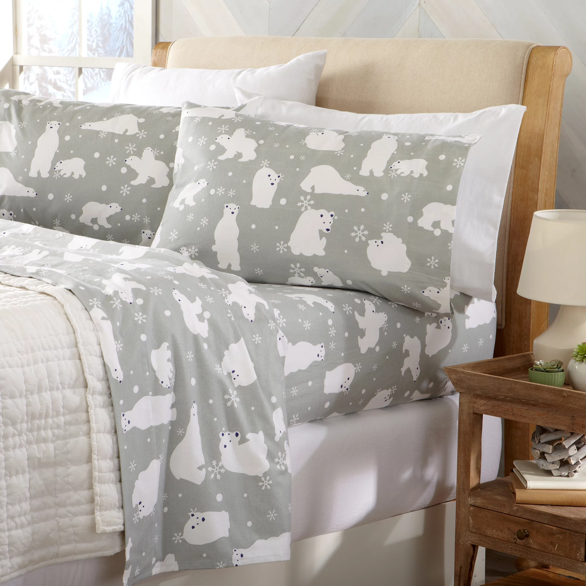 Great Bay Home Turkish Cotton Printed Flannel Sheet Set (California King, Grey Polar Bears)