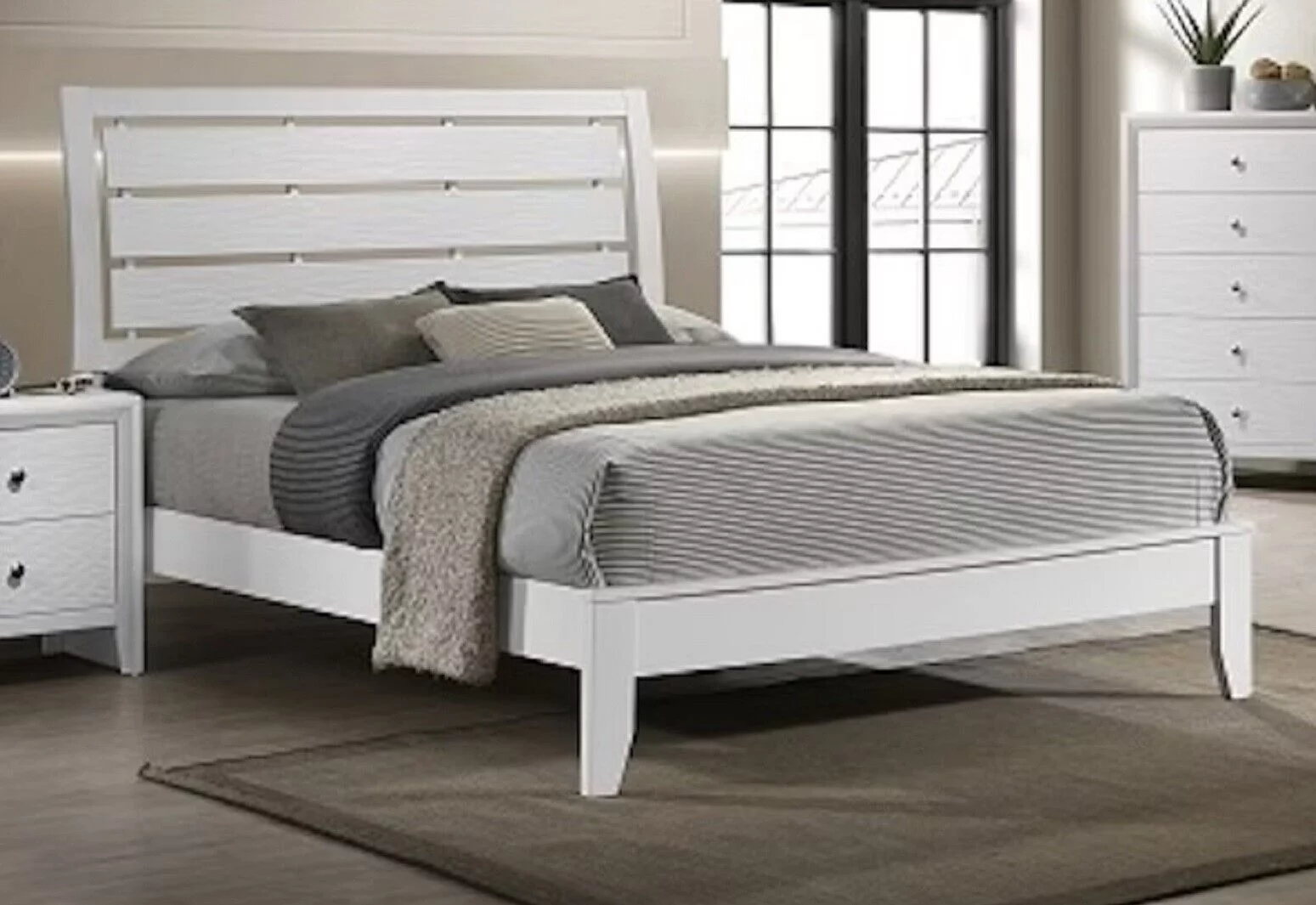 1pc Beautiful White Finish Full Size Panel Bed Wooden Master Bedroom Furniture