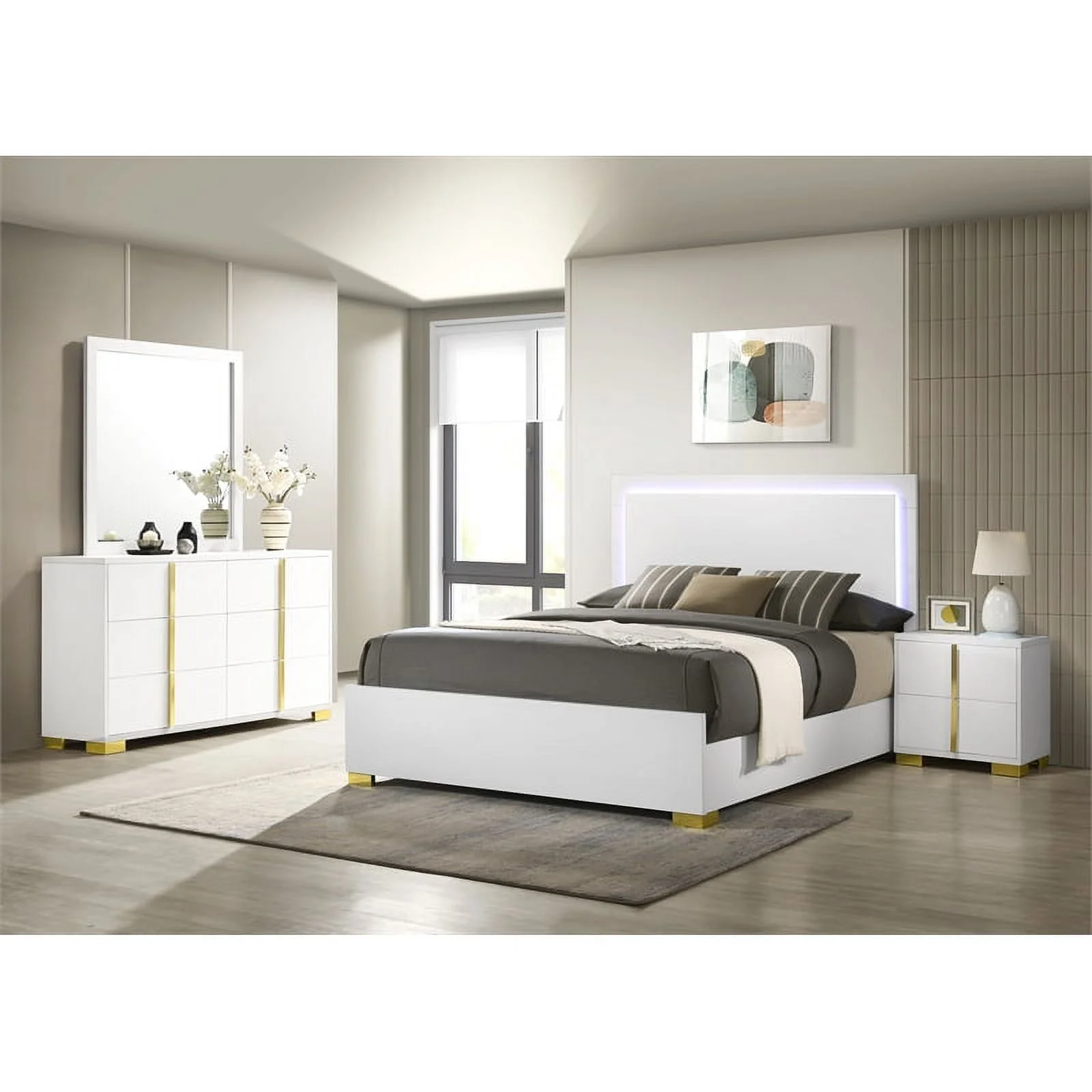 Coaster 5-Piece Contemporary Wood Queen Bedroom Set in White/Gold