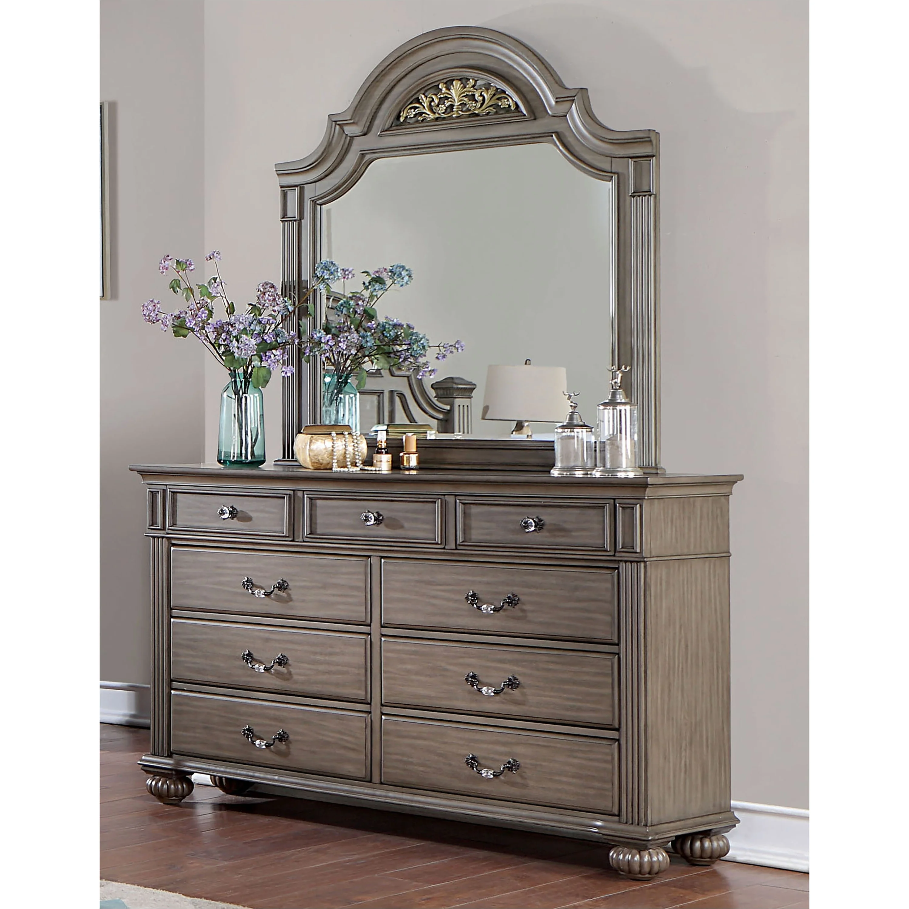 Furniture of America Vame Traditional 2-piece 9-Drawer Dresser and Mirror Set by Grey N/A