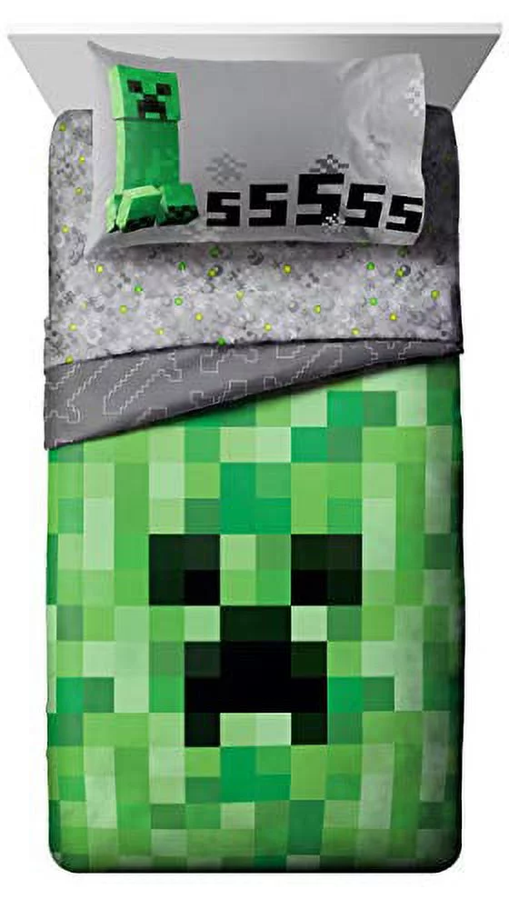 Jay Franco Minecraft Creeper 5 Piece Full Bed Set, Videogame Bedding