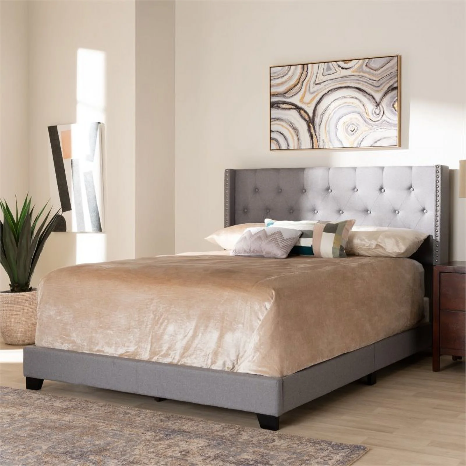 Bowery Hill Fabric Tufted King Bed in Light Grey