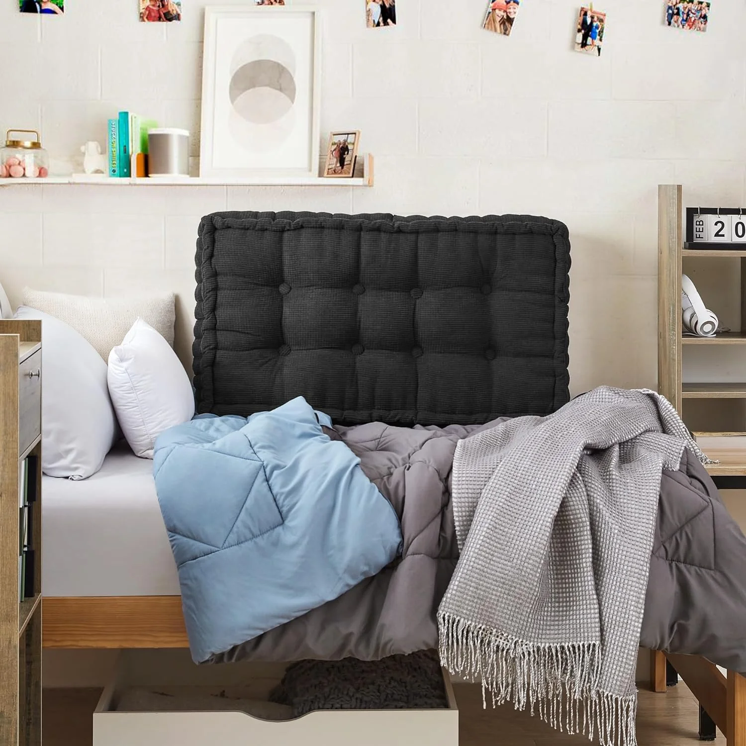 Rainha - Ultra Thick Tufted College Headboard - Black