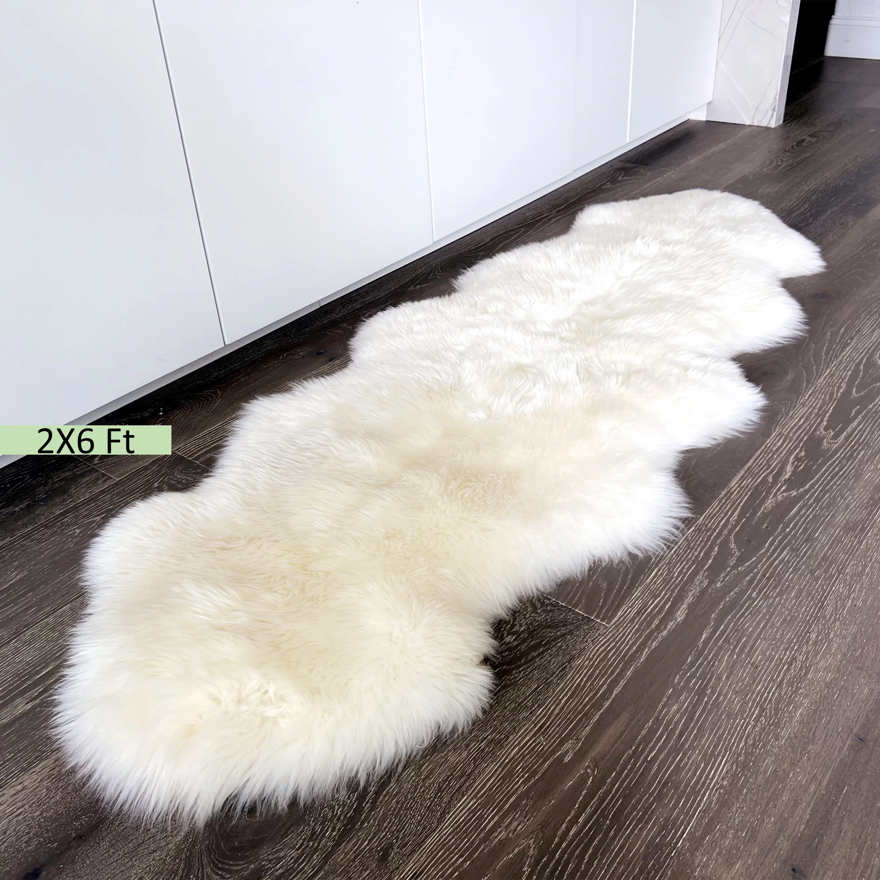 Genuine Sheepskin Area Rug Natural Wool Seat Cover Bedside Carpet w/Comb