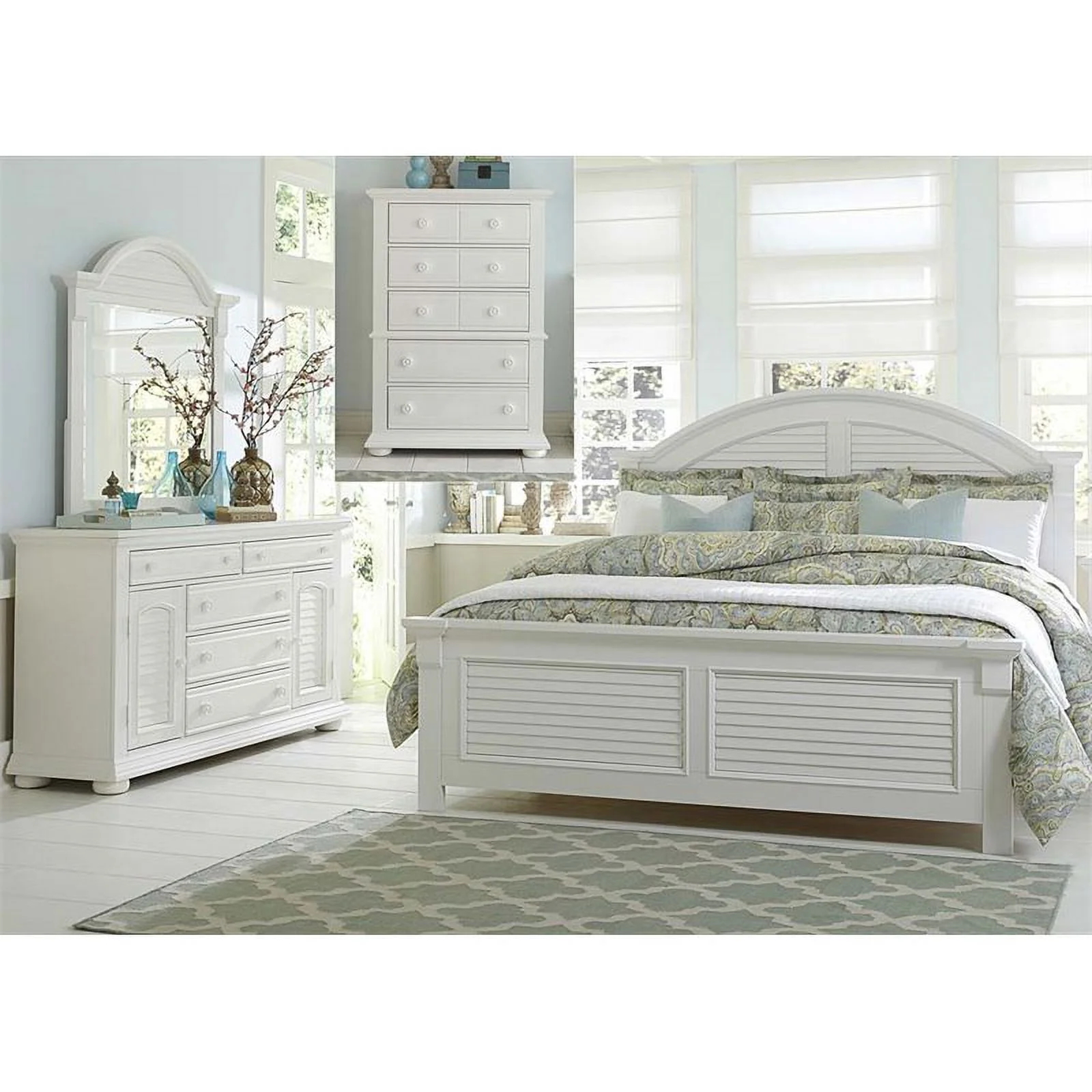 Summer House I White Queen Poster Bed - Dresser & Mirror - Chest