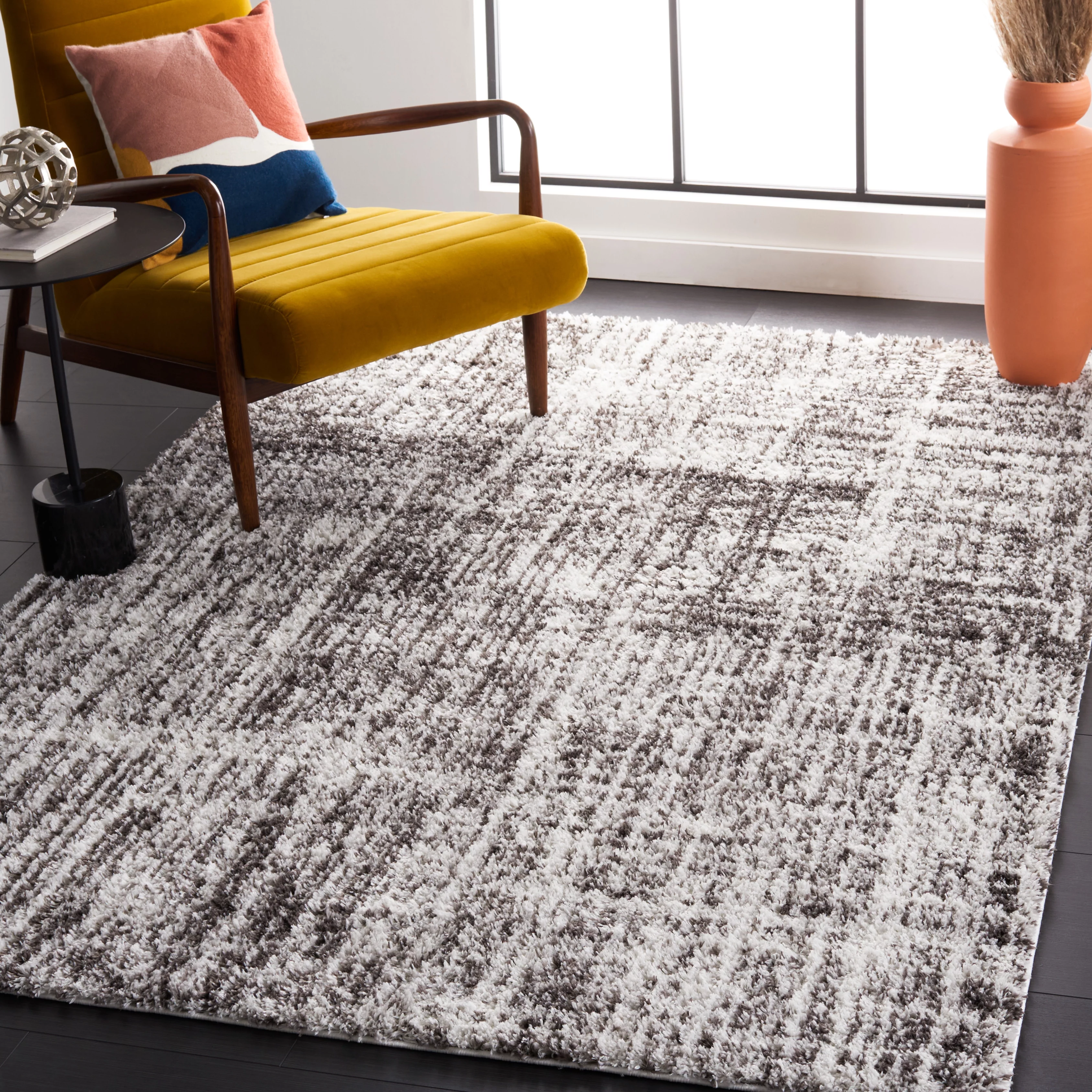 SAFAVIEH Berber Shag Clover Abstract Area Rug, Grey/Dark Grey, 8' x 8' Square