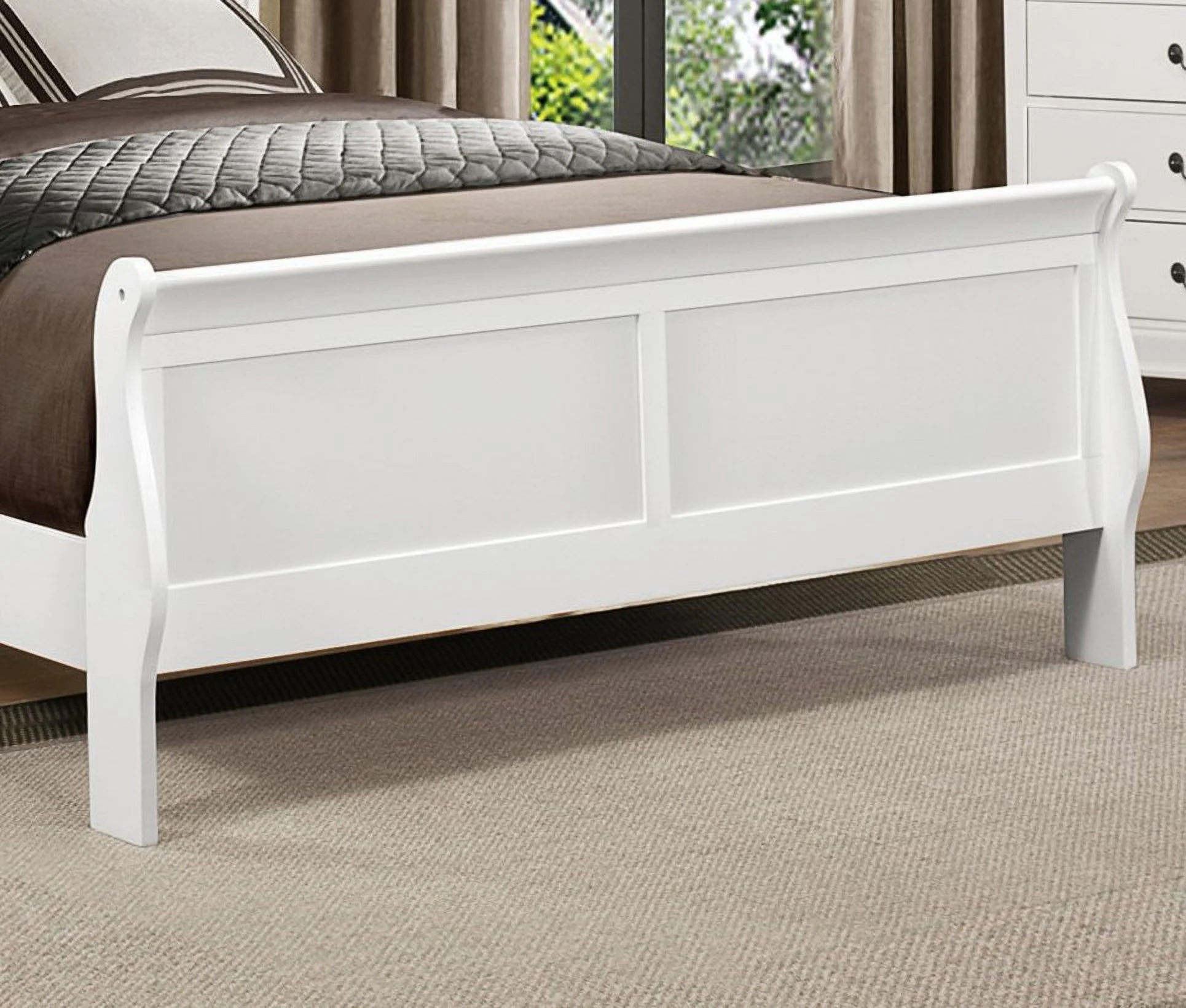 Contemporary Louis Phillippe Bedroom Furniture 1pc White Color Queen Size Sleigh Bed