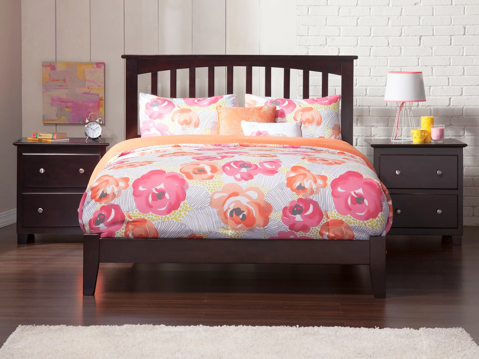 Mission Queen Traditional Bed in Espresso