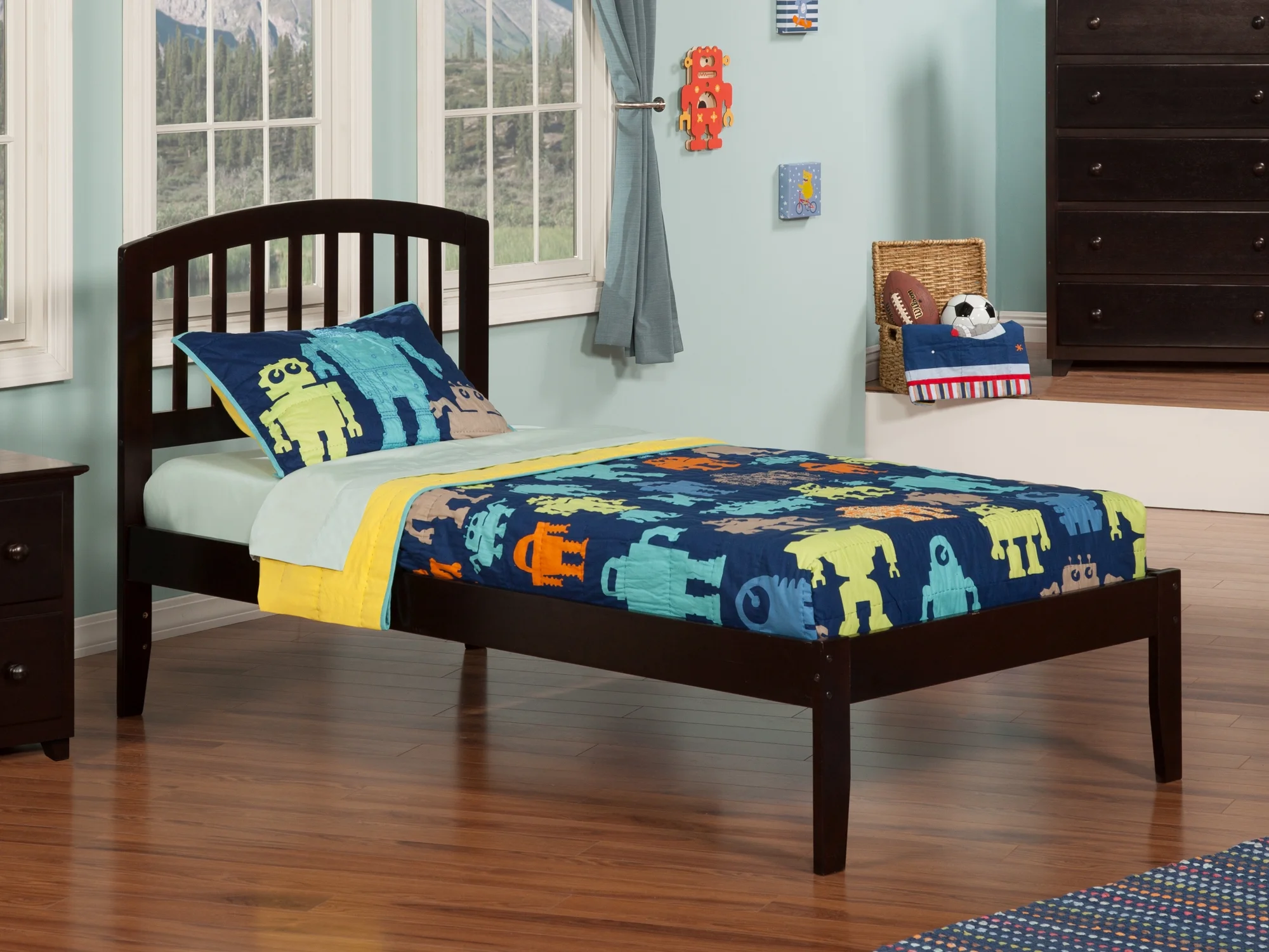 Richmond Twin Platform Bed with Open Foot Board in Espresso