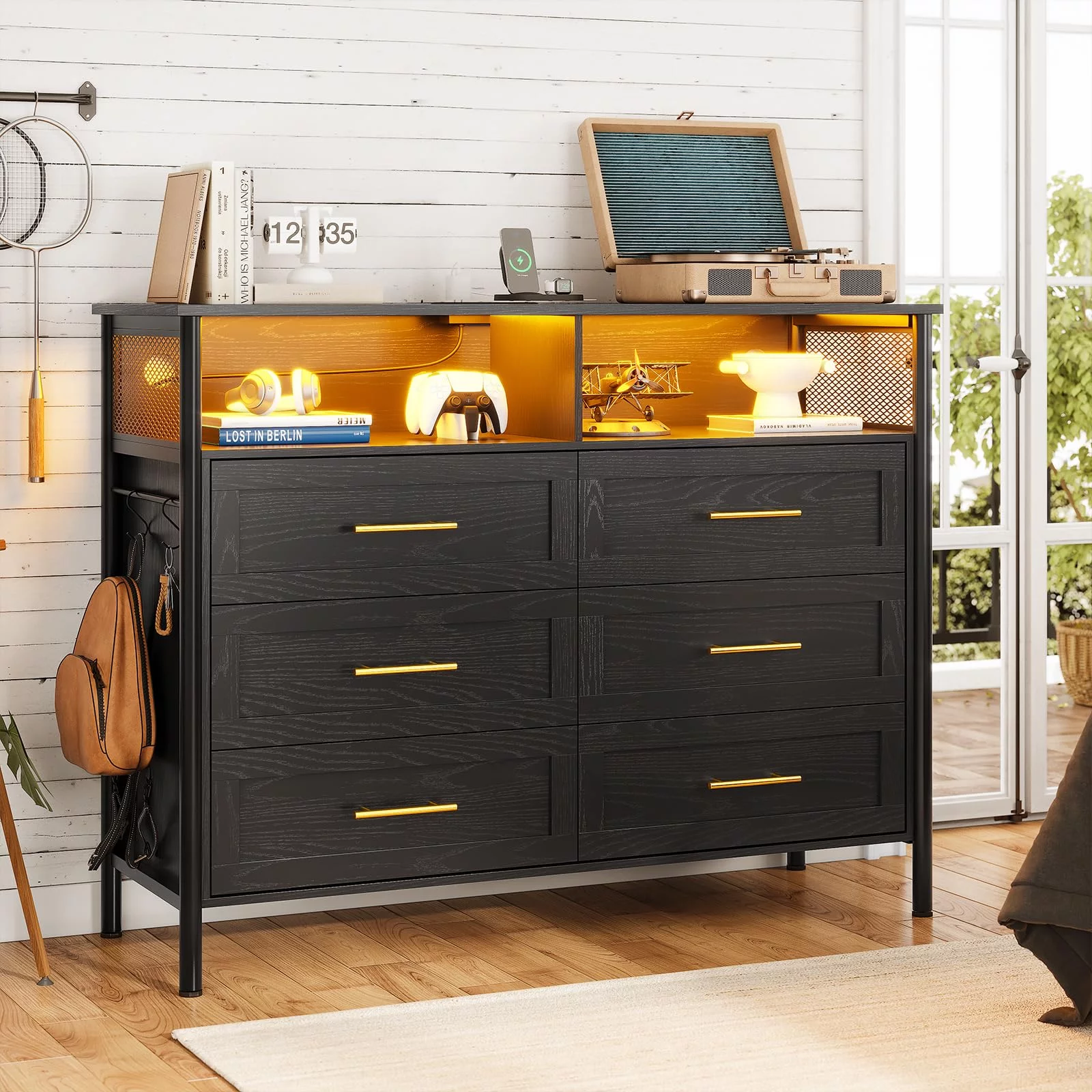 Afuhokles 6 Drawer Dresser for Bedroom with Charging Station, Black Dressers and Chests of Drawers with Led Lights and Cloth Pocket