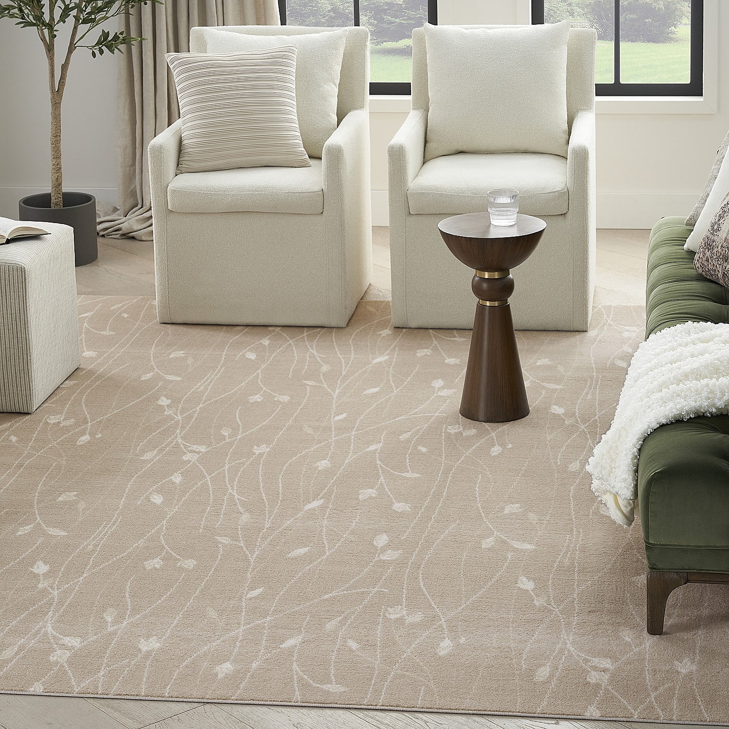 Nourison Grafix Floral Beige 7'10