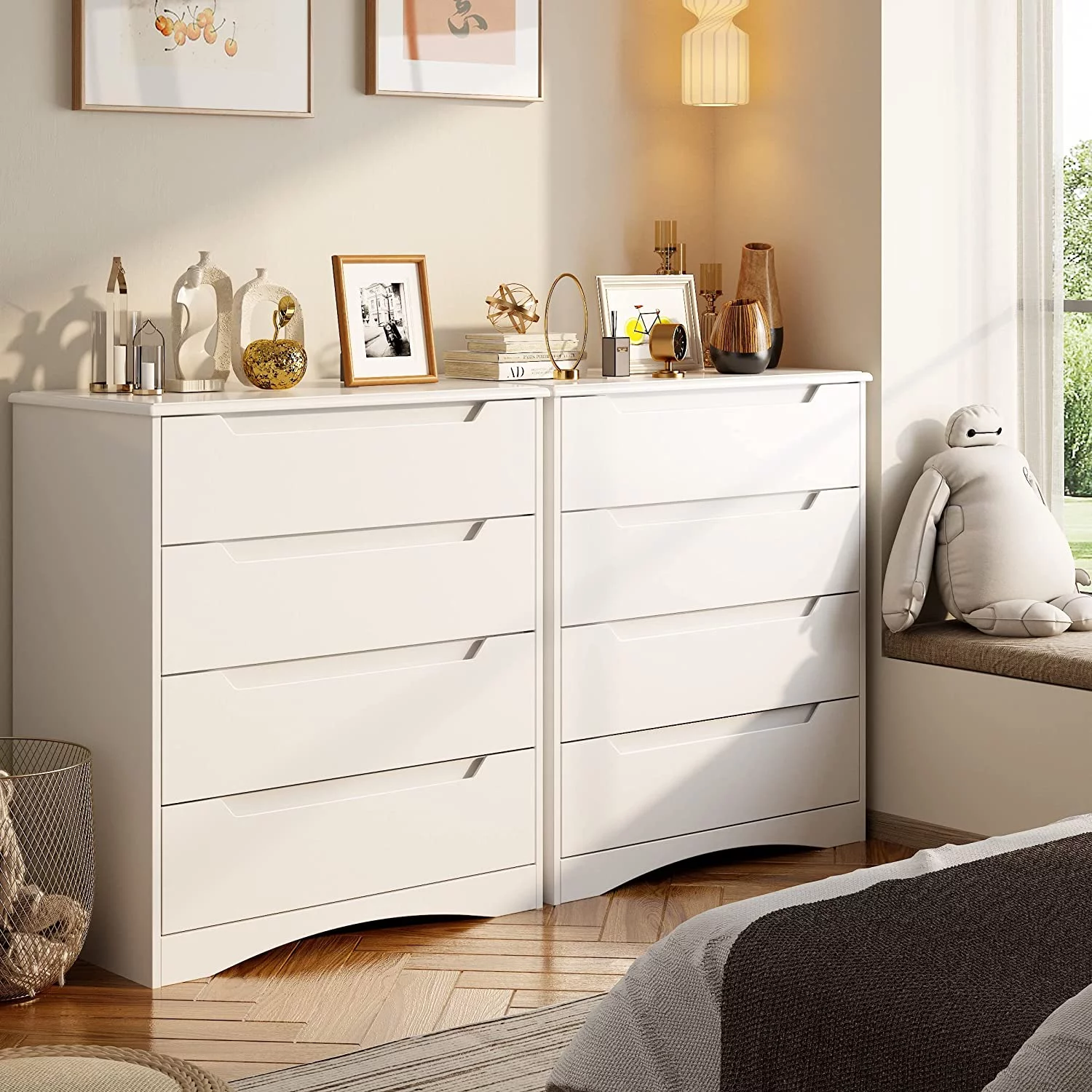 White Dresser, Lofka 4 Drawer Dresser for Bedroom, Chest of Drawers with Large Storage Capacity