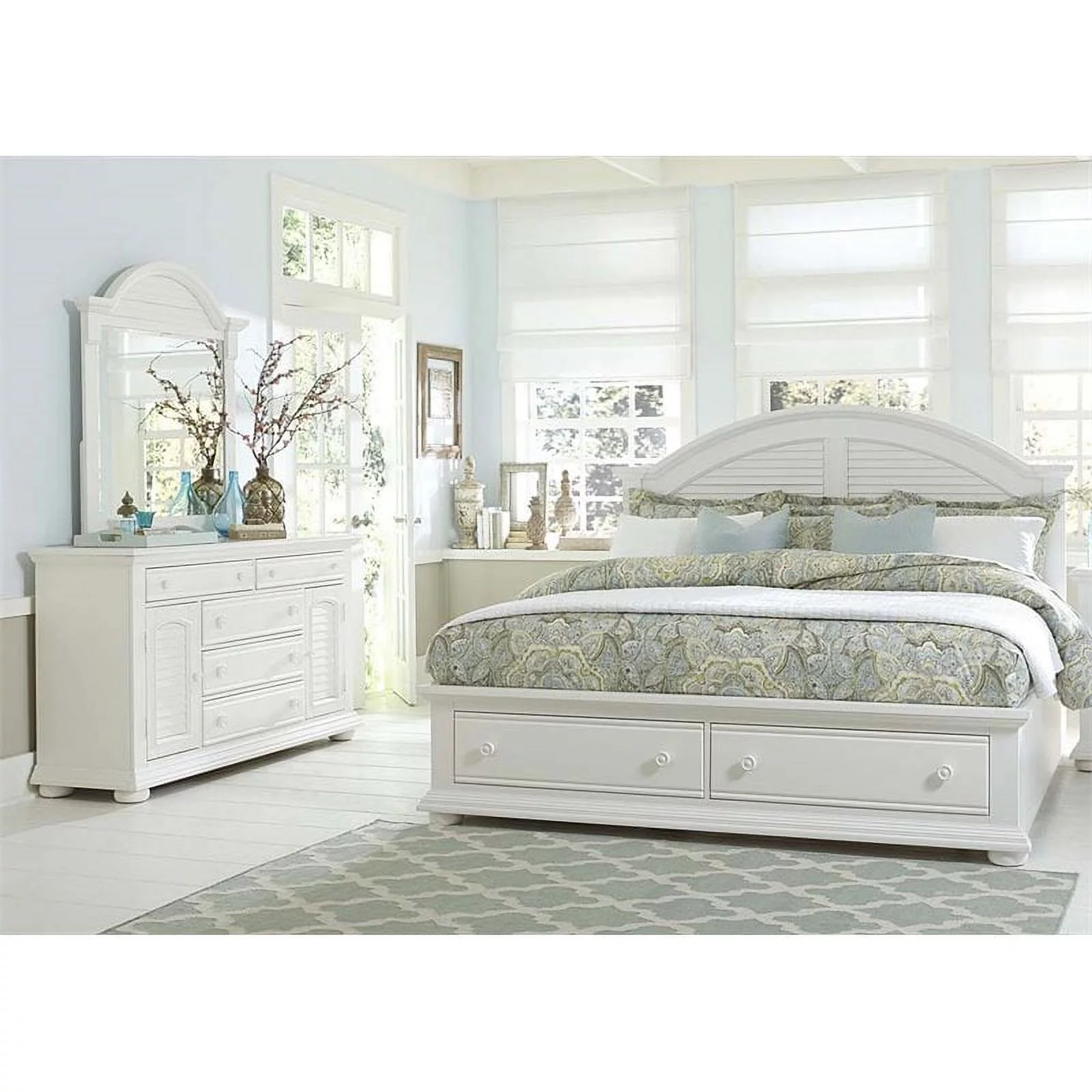 Liberty Furniture Summer House I 3 Piece King Storage Bedroom Set
