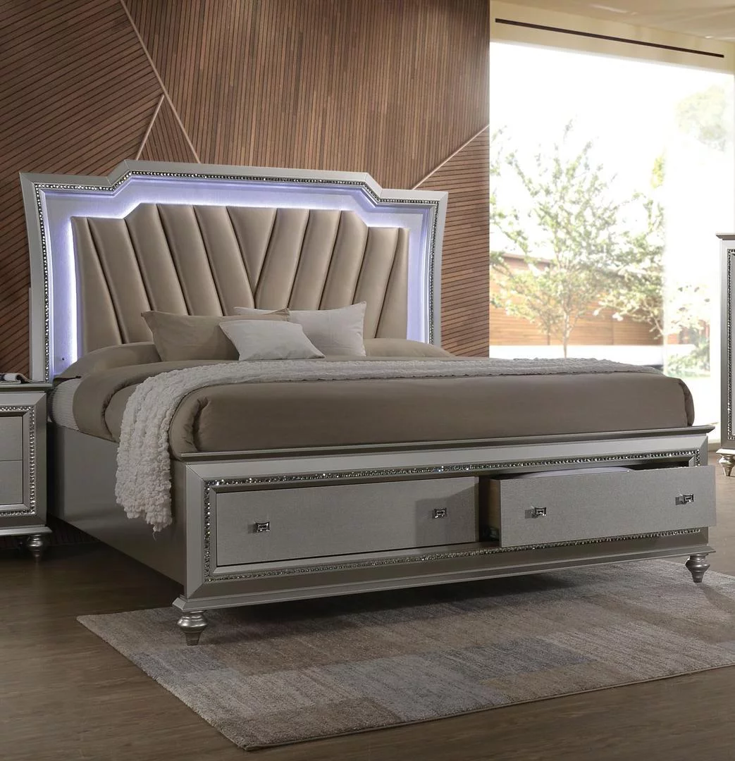 Samana Upholstered Storage Platform Queen Bed Set 3
