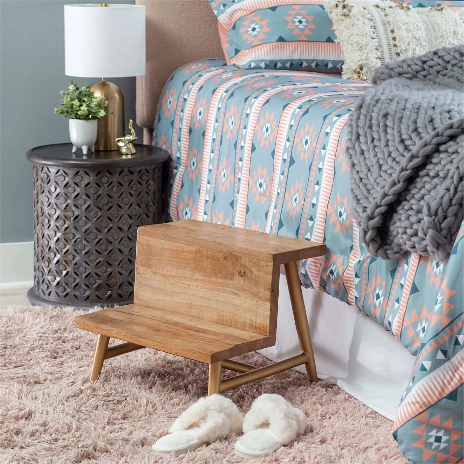 Bowery Hill Modern / Contemporary Wood and Iron Bed Step Stool in Gold