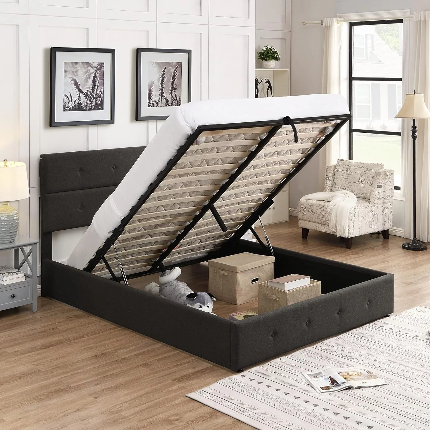 Quee Upholsered Plaform Bed Wih Gas Lif Up Sorage, Quee Size Bed Frame Wih Sorage Udereah Ad Buo ufed Headboard, Meal Plaform Bed Wih Hydraulic Sorage Sysem, Grey