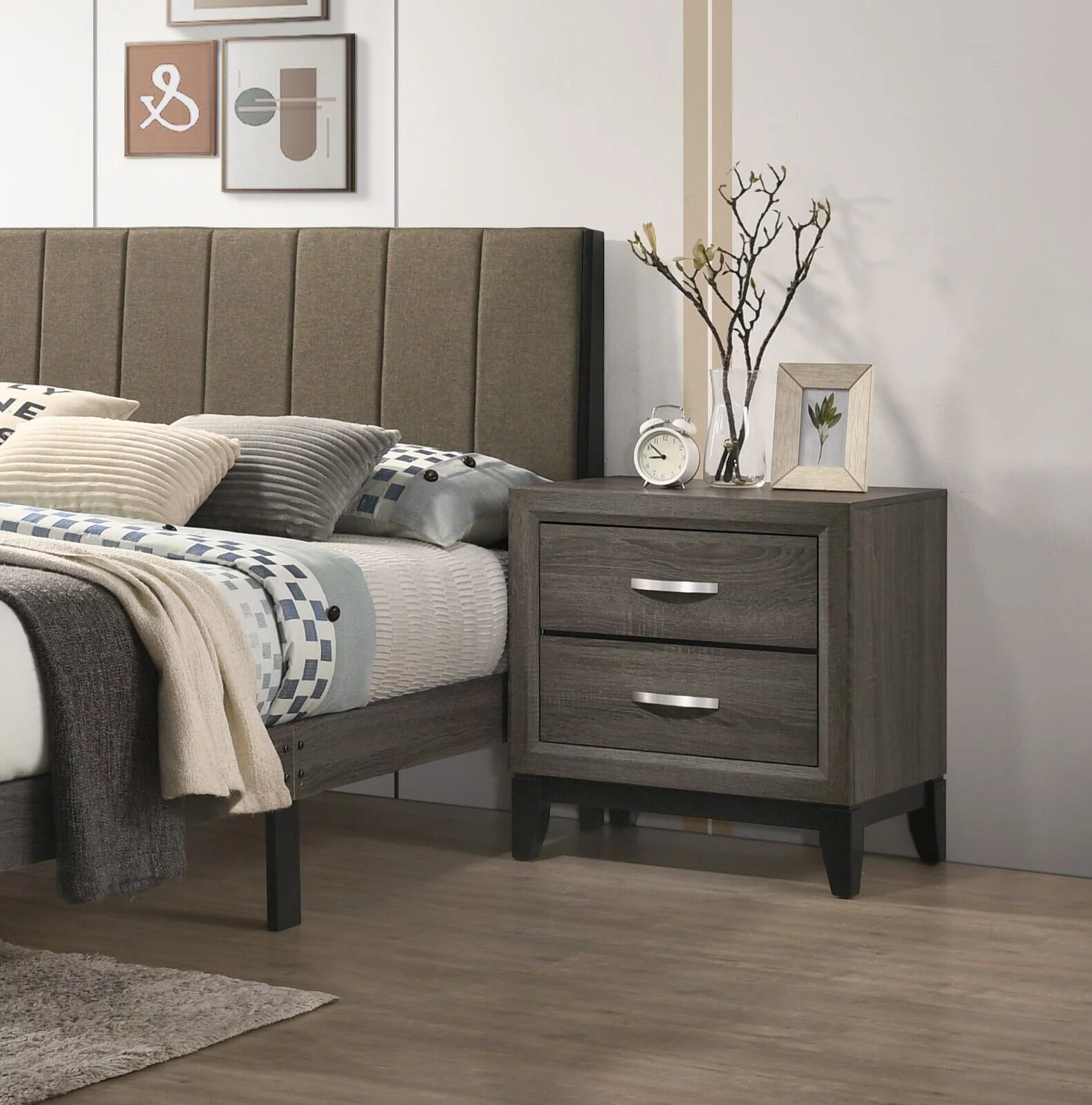 Modern Style 3pc Bedroom Set Queen Size Bed Upholstered Headboard 2x Nightstands