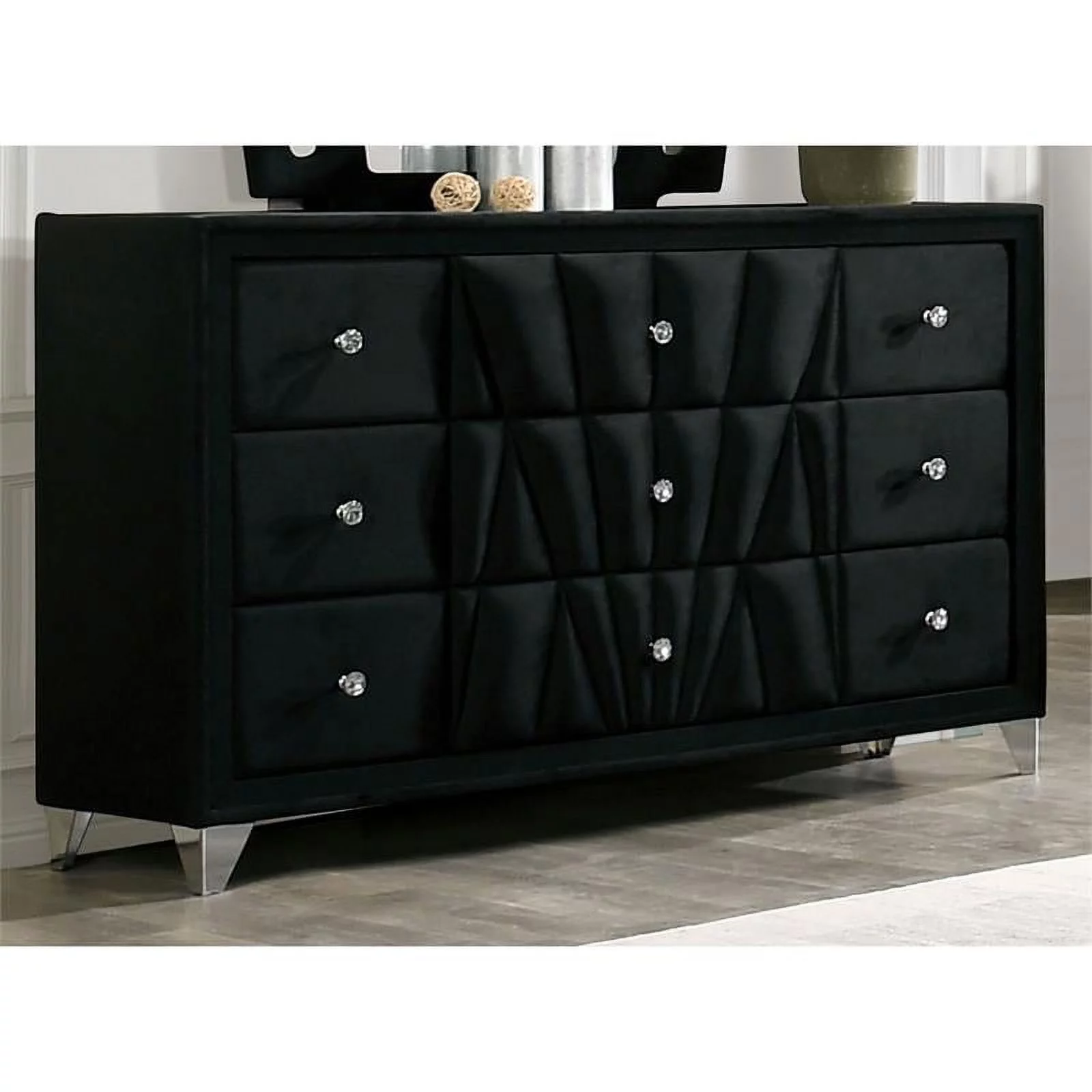 Furniture of America Sakan Transitional Fabric Upholstered Dresser in Black