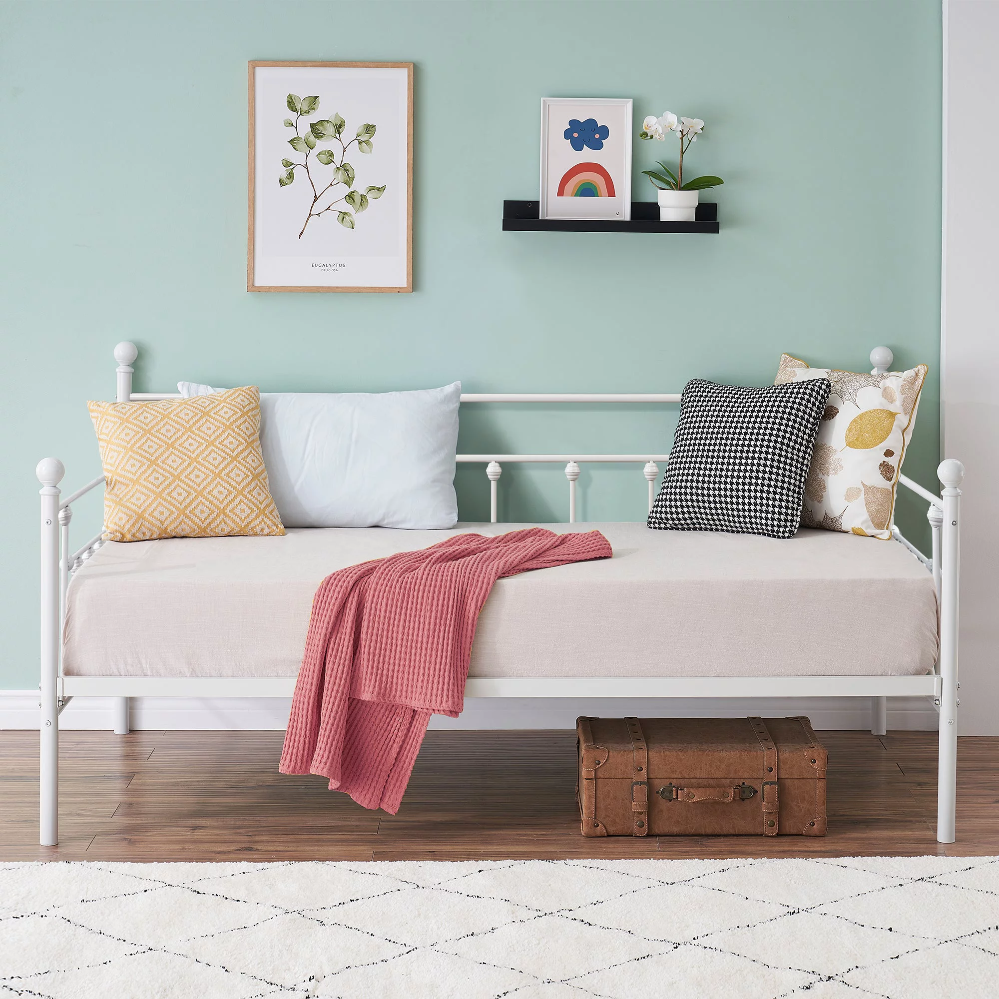 VECELO Twin Size Metal Daybed Frame, Heavy Duty Steel Slats Support, Mattress Foundation Sofa Bed, White