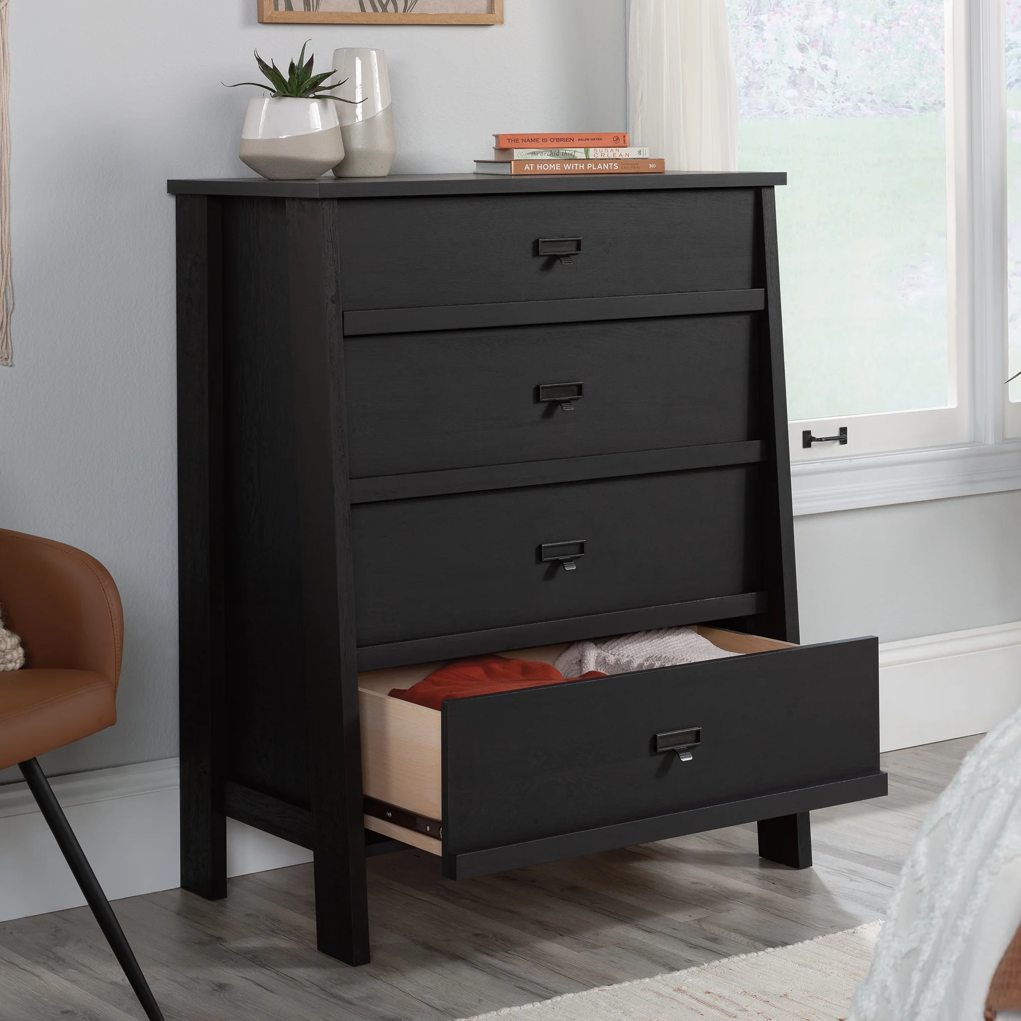 Sauder Trestle 4-Drawer Bedroom Dresser in Raven Oak, Raven Oak Finish