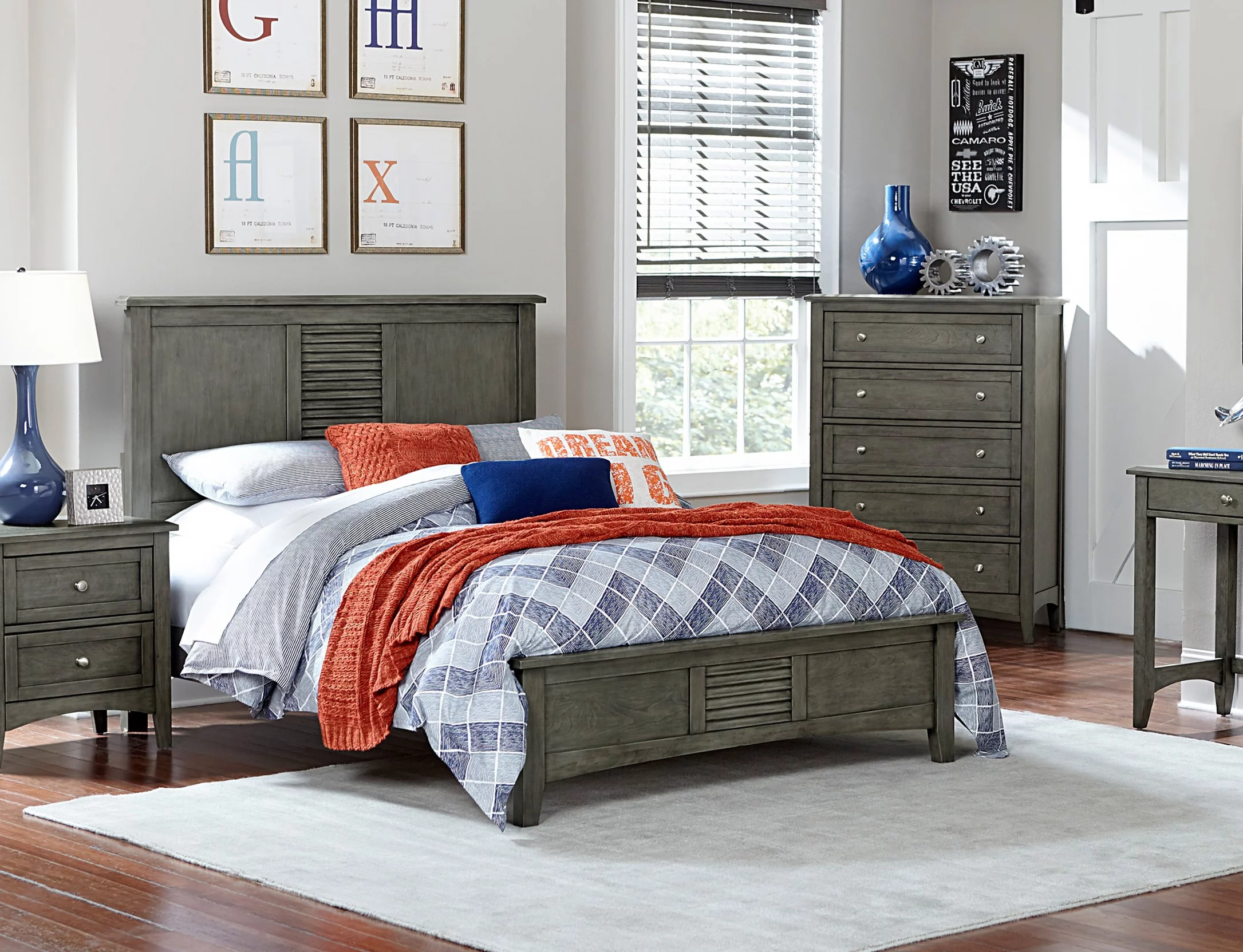 Transitional style Gray Finish Cal-King Size Bed Louvered Panel Headboard Birch Veneer