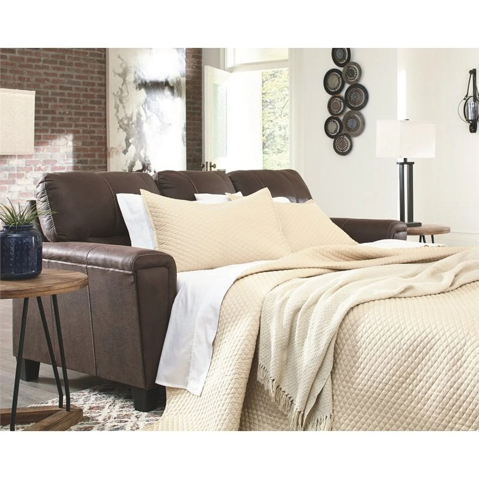Signature Design by Ashley Navi Queen Sleeper Sofa in Chestnut