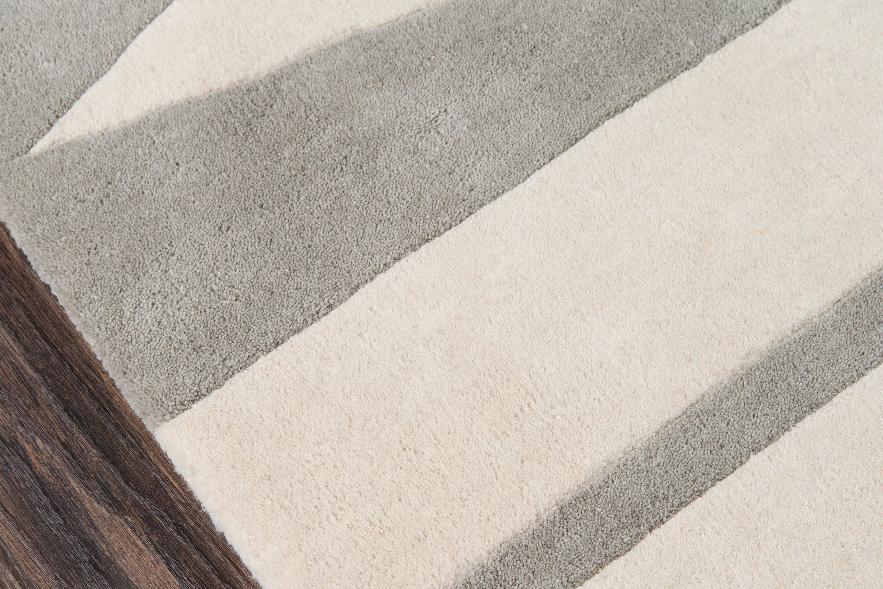 Novogratz Family Wordplay Rug, GREY