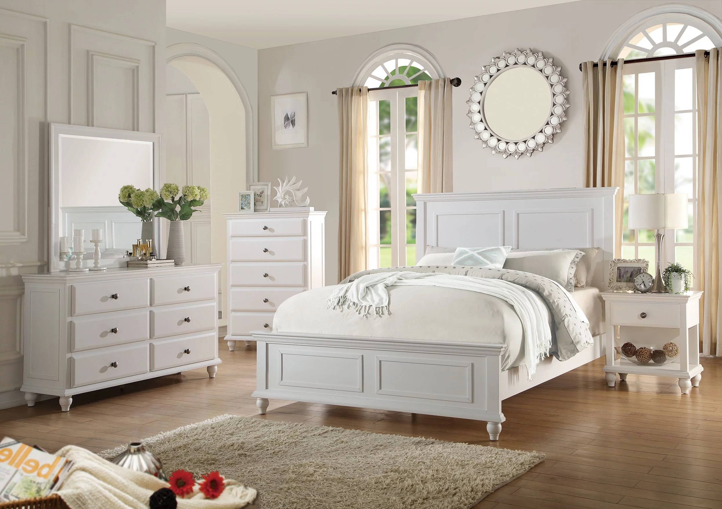 Traditional White 4 Piece Queen Size Bed Bedroom Set Nightstand Dresser And Mirror Plywood