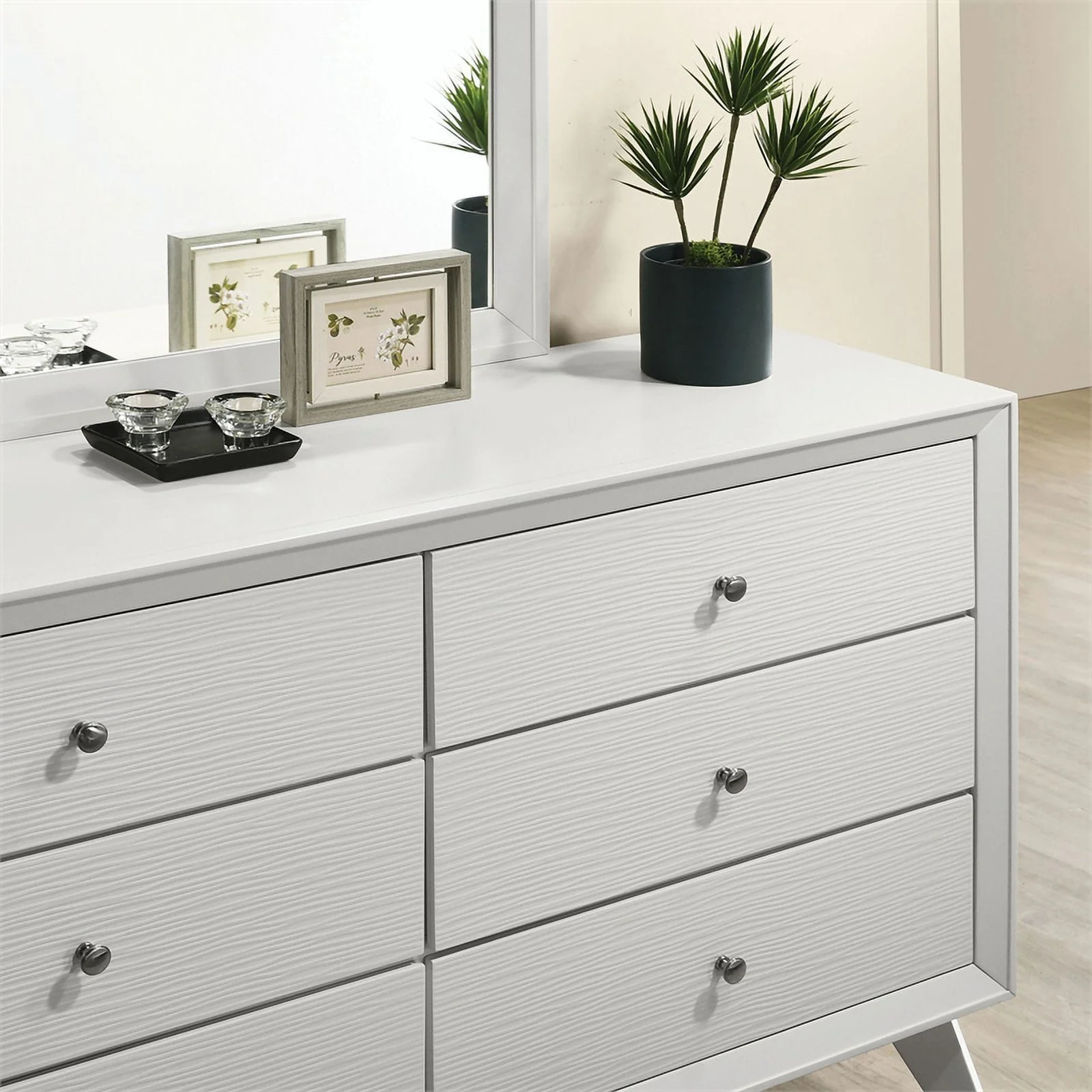 FOA Vrone 5pc Wood White Bedroom Set - Cal King+2 Nightstands+Dresser+Mirror