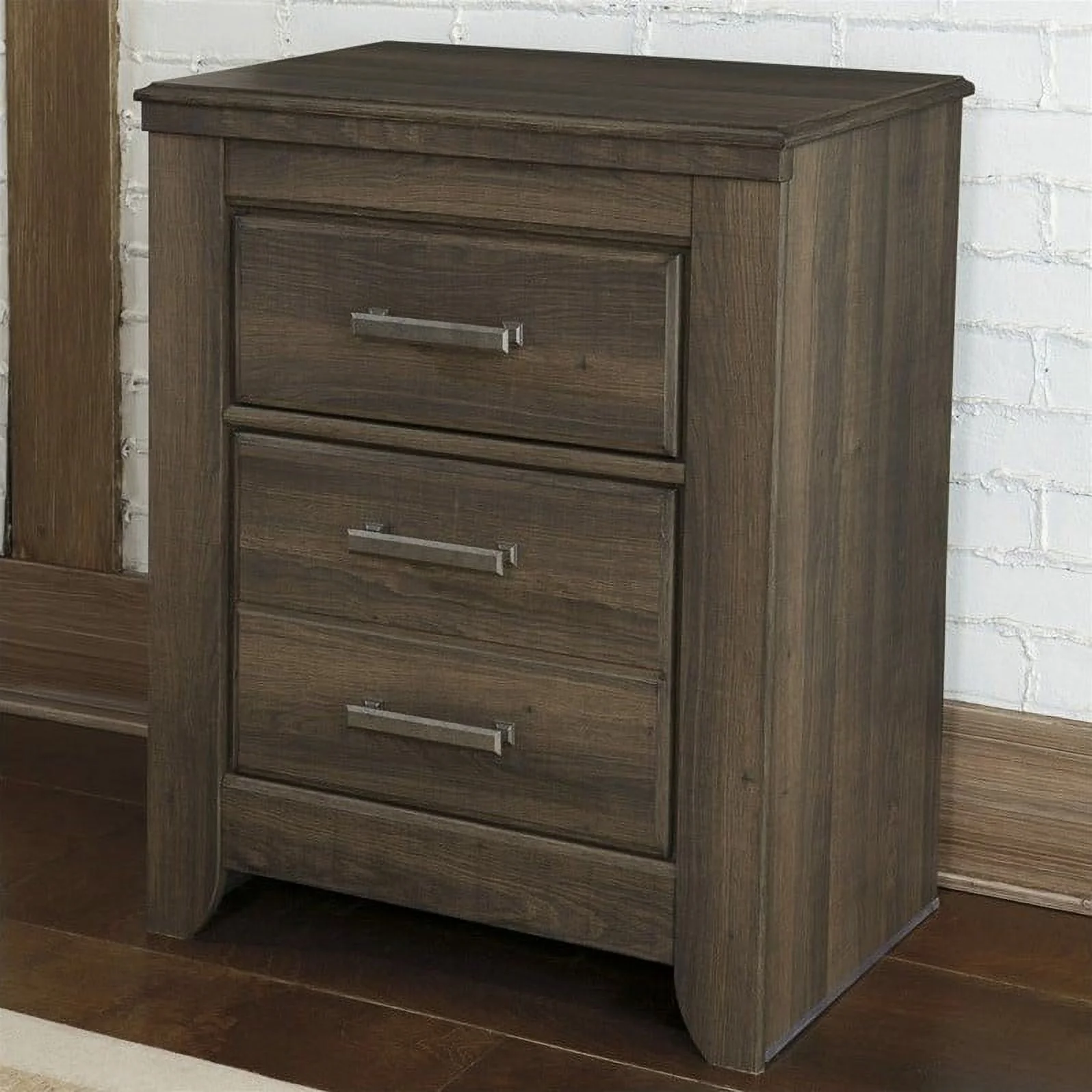 Kingfisher Lane Signature Design by 2-Drawer Nightstand in Dark Brown