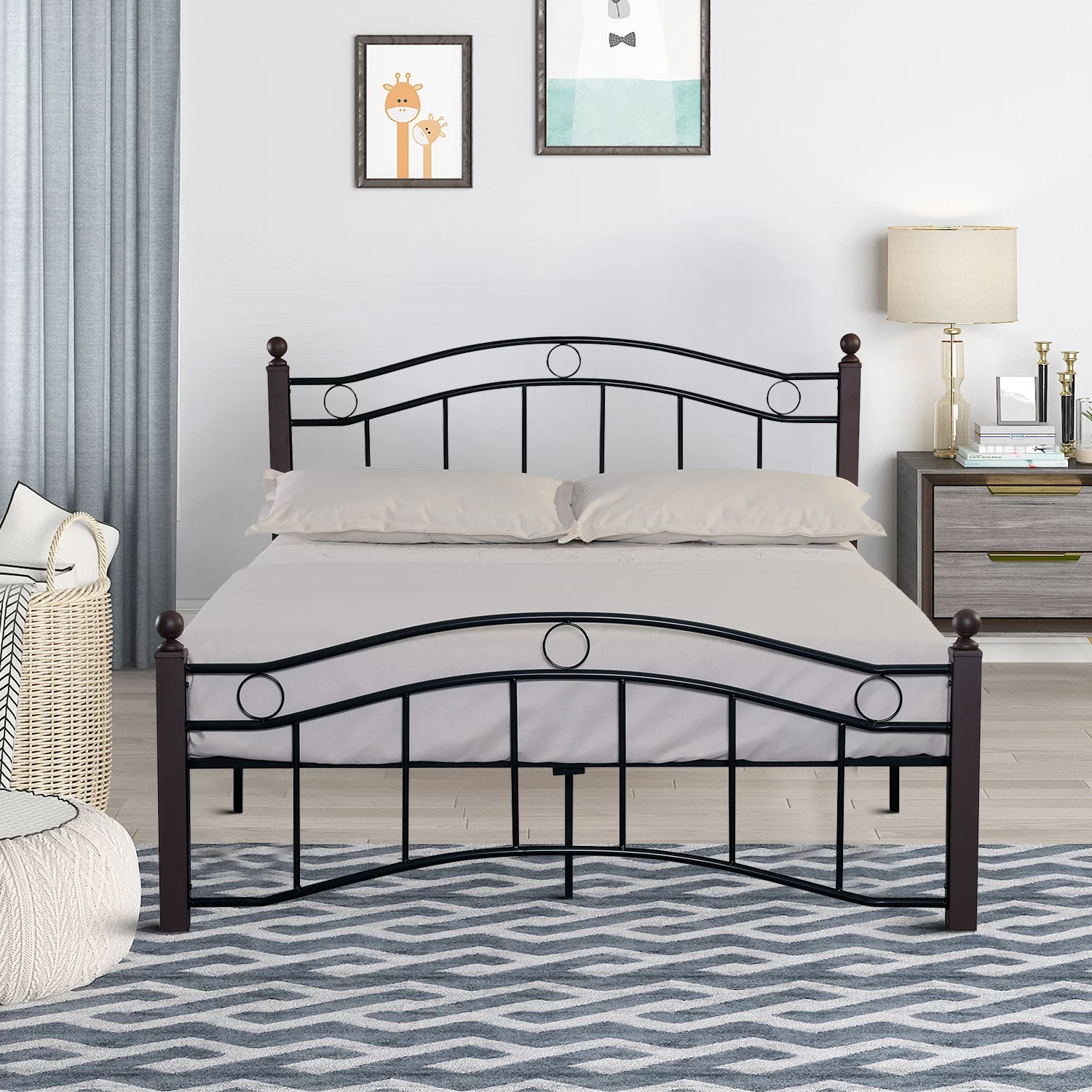 Vintage and Classic Style Queen Size Metal Frame Platform Bed with Headboard and Footboard, Black