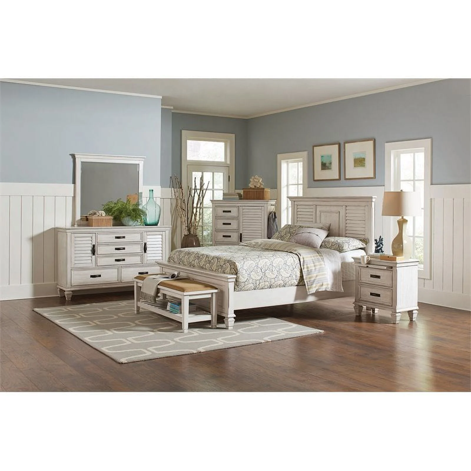 Franco Storage Platform Bedroom Set