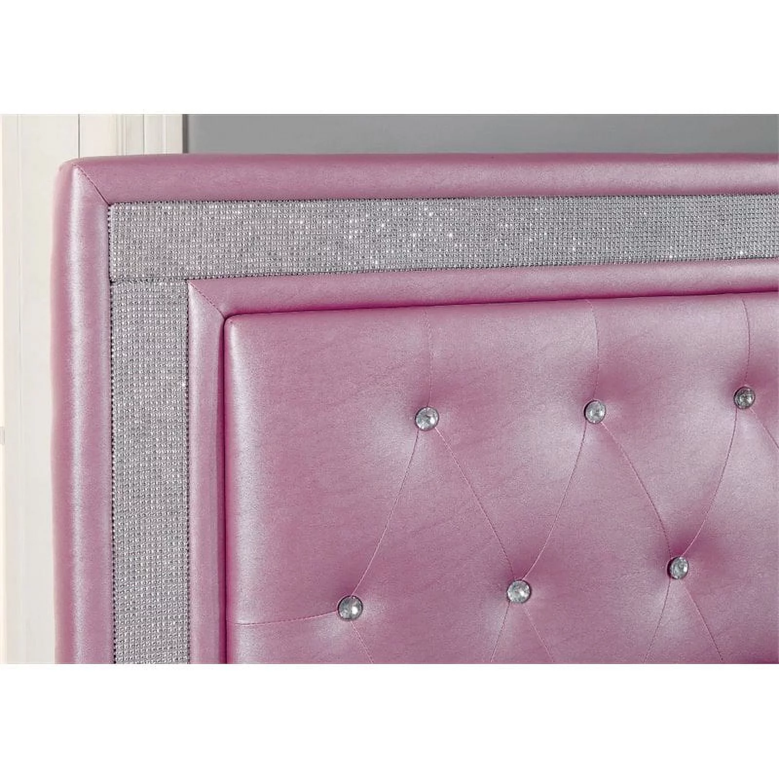 Furniture of America Hilary Full Tufted Faux Leather Platform Bed in Purple