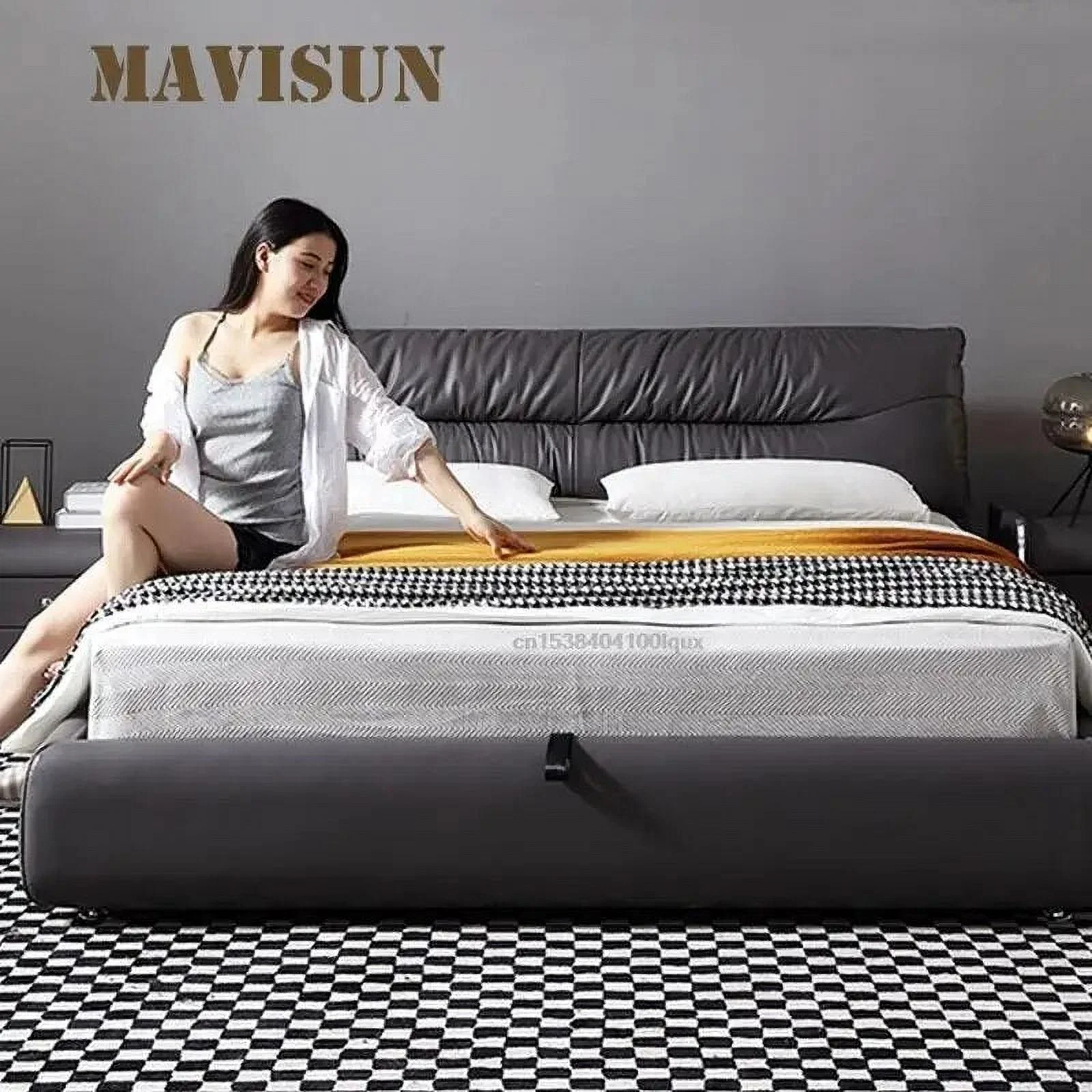 Nordic Light Luxury Modern Bedroom Furniture 1.8 Meters Simple Feather Double Leather Bed Italian Minimalism Furniture For Home