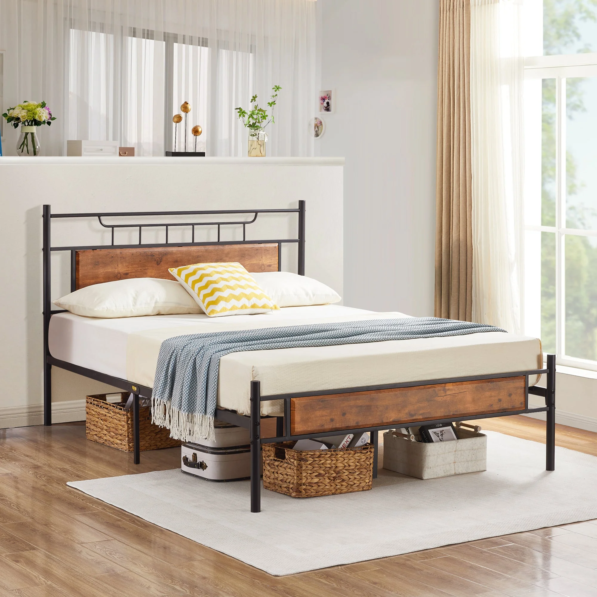 VECELO 3-piece Bedroom Set, Queen Size Metal and Wood Platform Bed Frame with Set of 2 Stackable Nightstands End Table