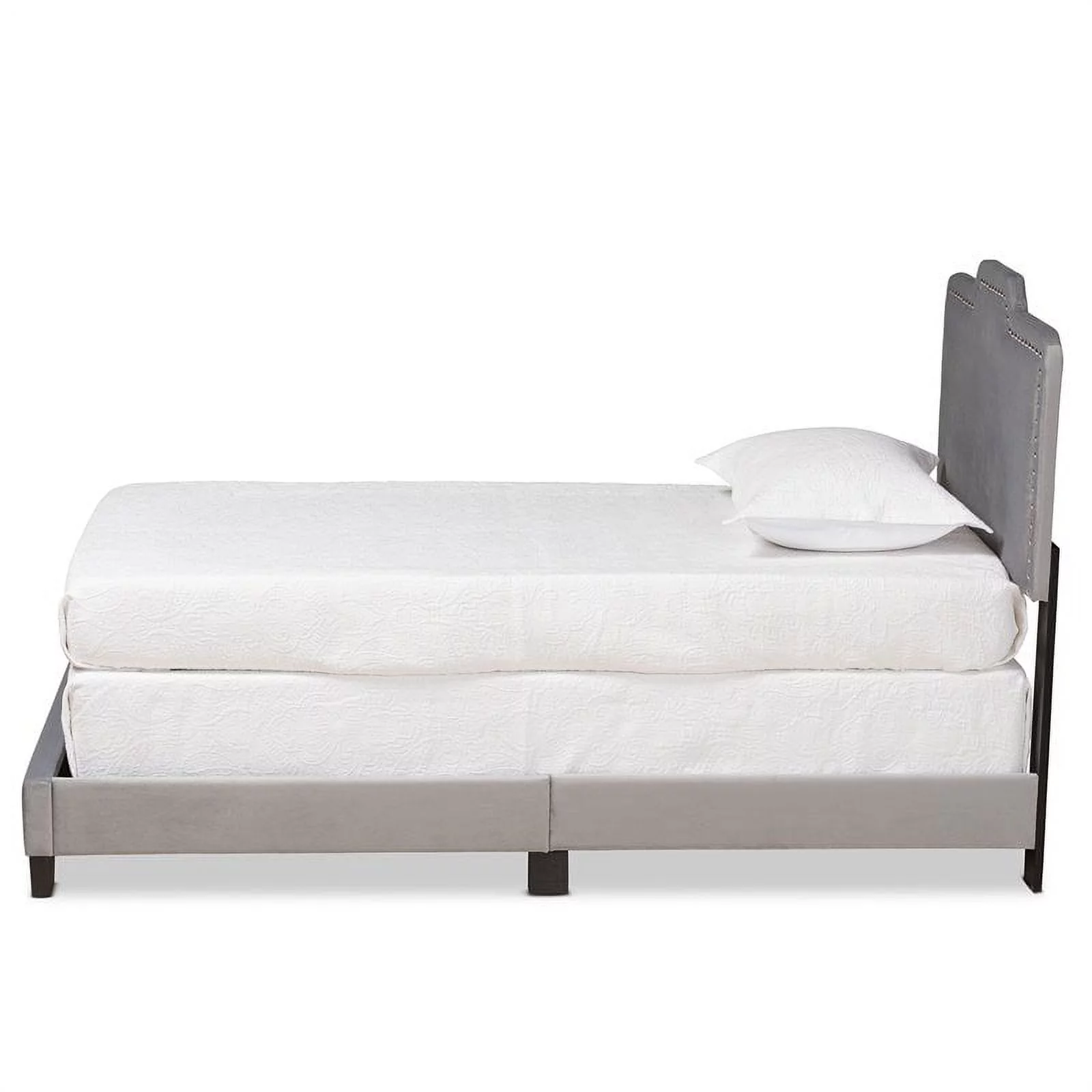 Bowery Hill Modern Velvet Fabric Upholstered Twin-Size Panel Bed in Gray
