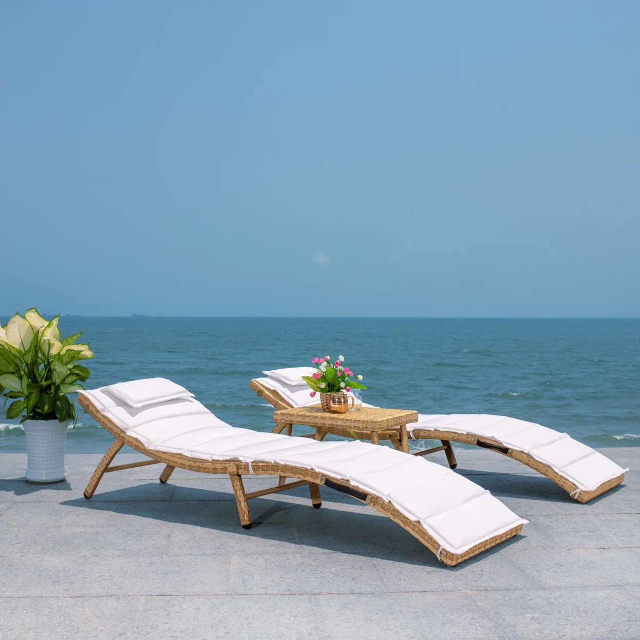 SAFAVIEH Carew Outdoor Patio 3 Piece Sun Lounger Set, Natural