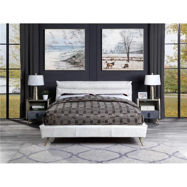 92 x 84 x 38 in. Doris Eastern Bed, Vntage White Top Grain Leather - King Size