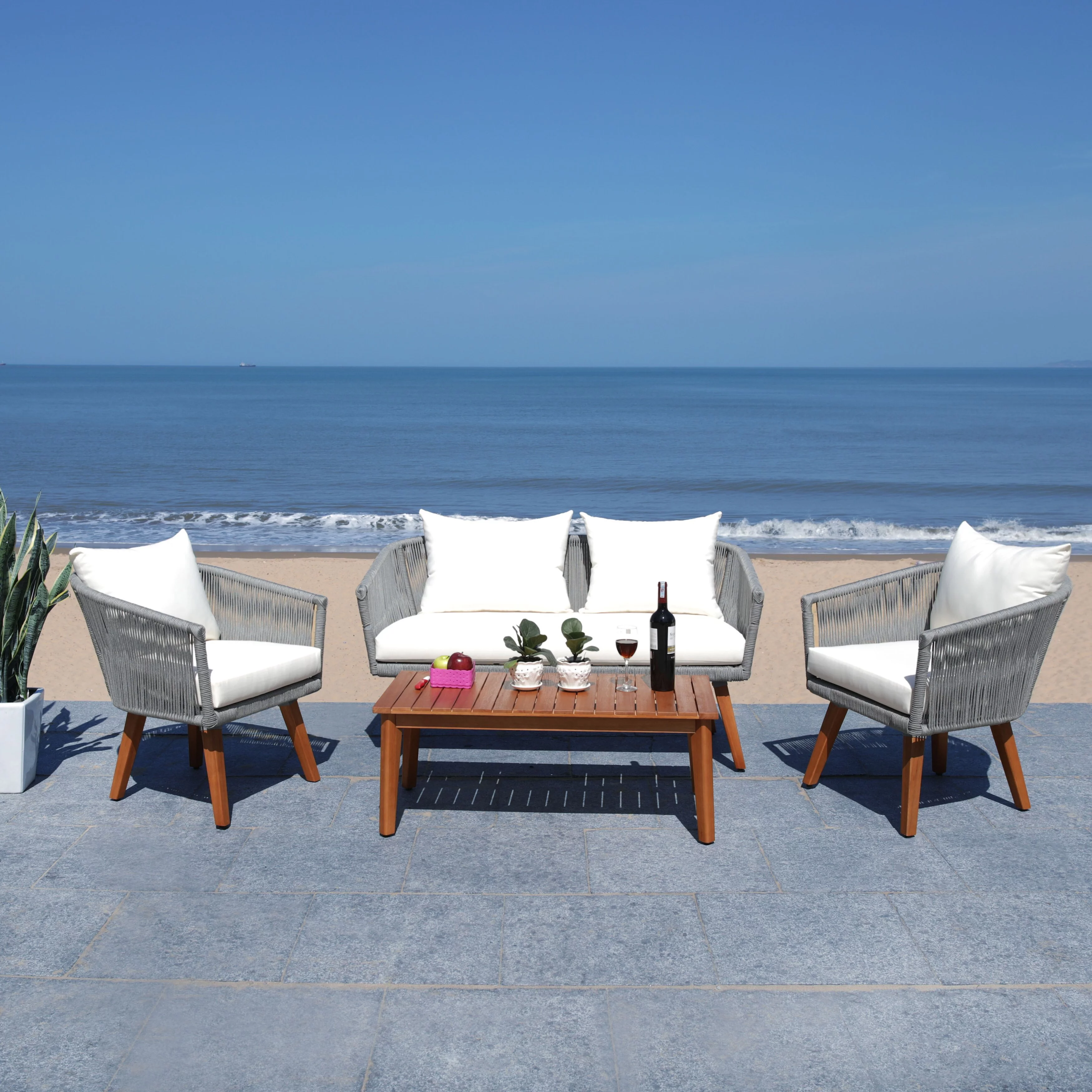 Safavieh Outdoor Velso 4 Piece Conversation Set