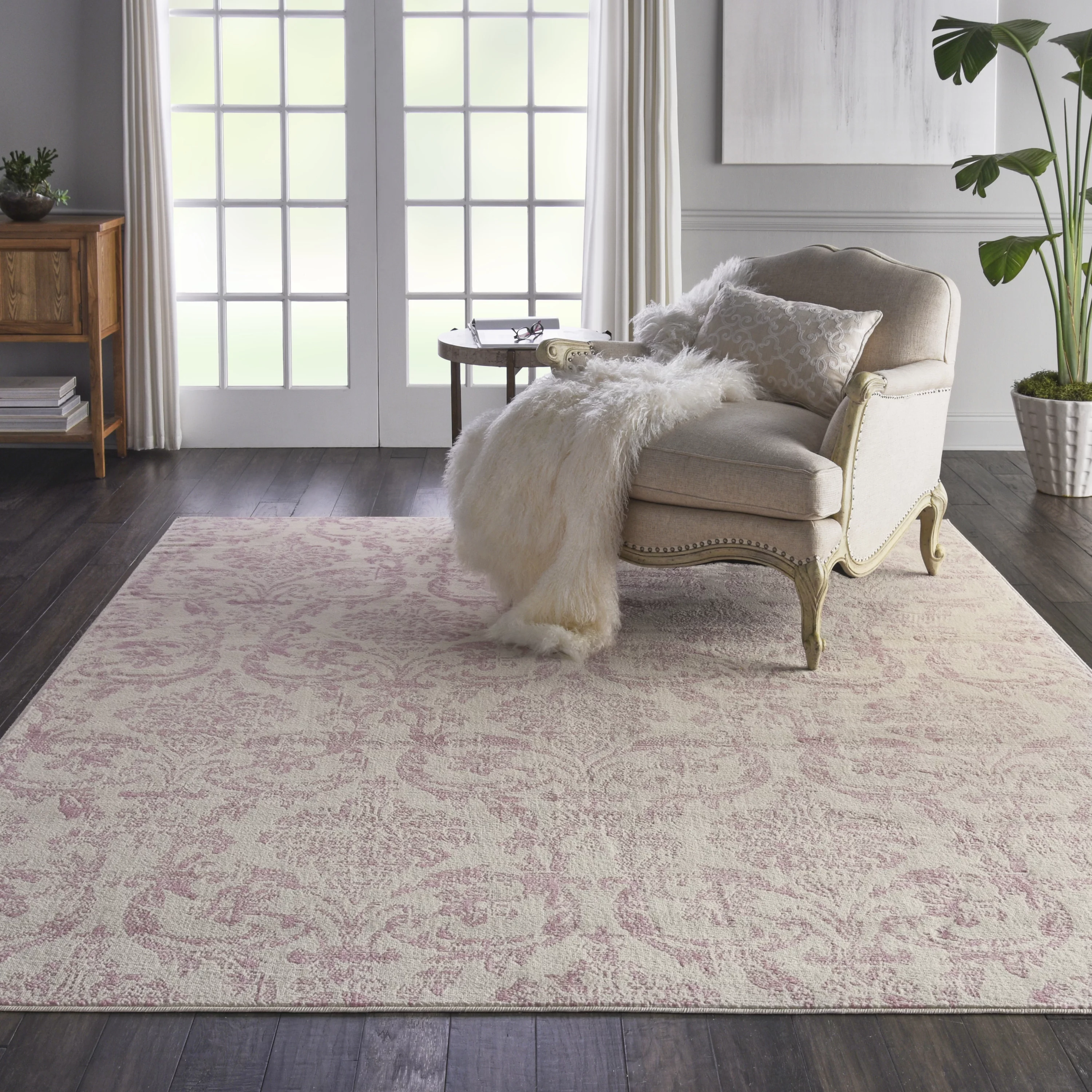 Nourison Jubilant Damask Ivory/Pink 7'10